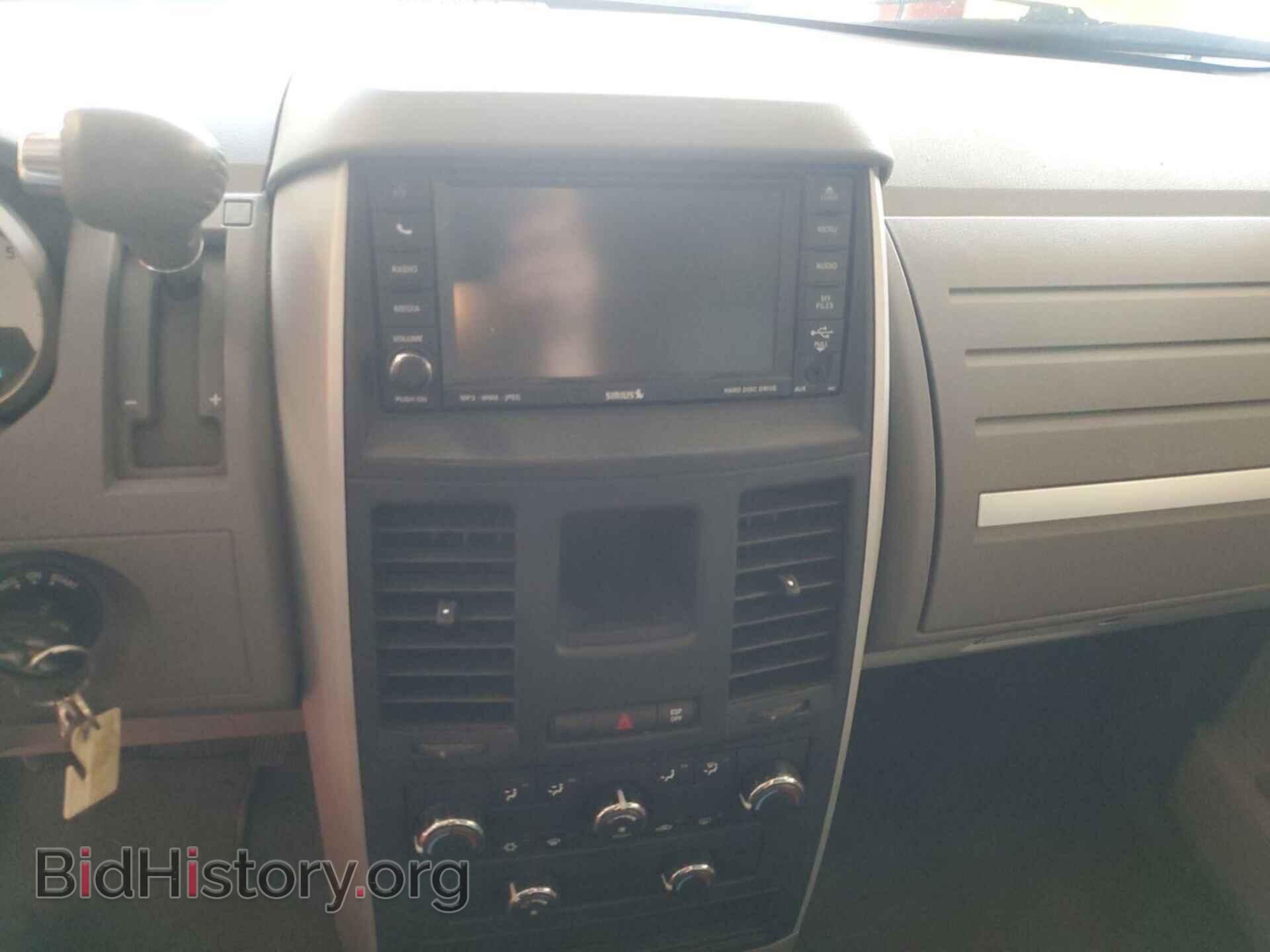 2010 DODGE GRAND CARAVAN - VIN: 2D4RN3D10AR371845 - Фото 30
