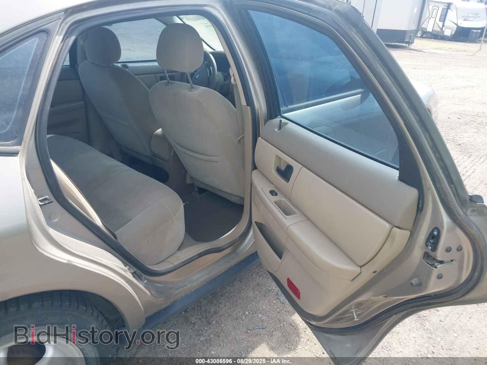 2005 FORD TAURUS - VIN: 1FAFP53U55A292110 - Фото 8