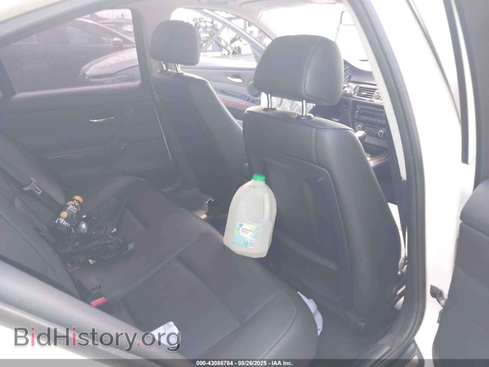 2011 BMW 328I - VIN: WBAPH7C59BE460185 - Фото 8