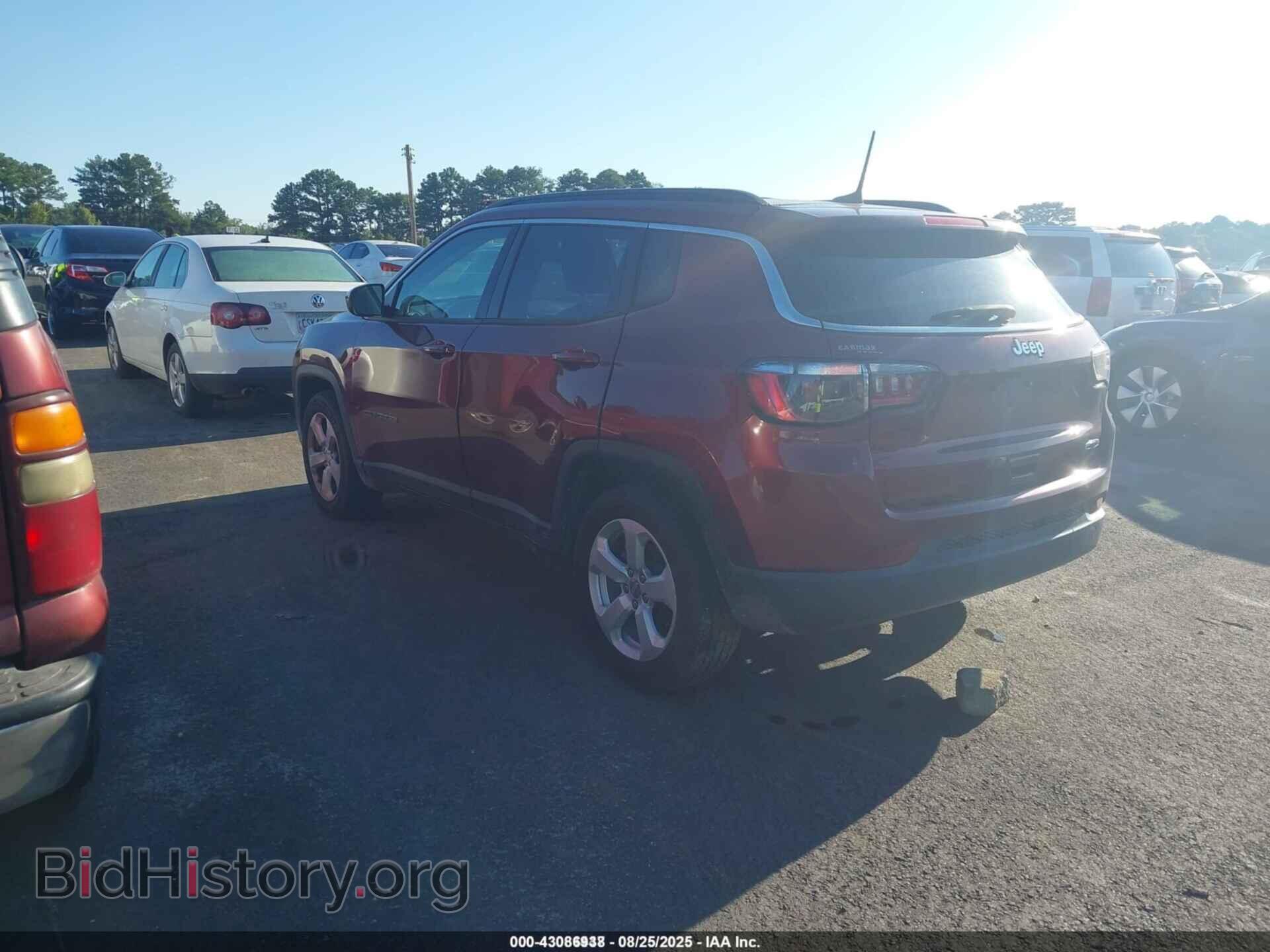 2020 JEEP COMPASS - VIN: 3C4NJCBB1LT257906 - Фото 3