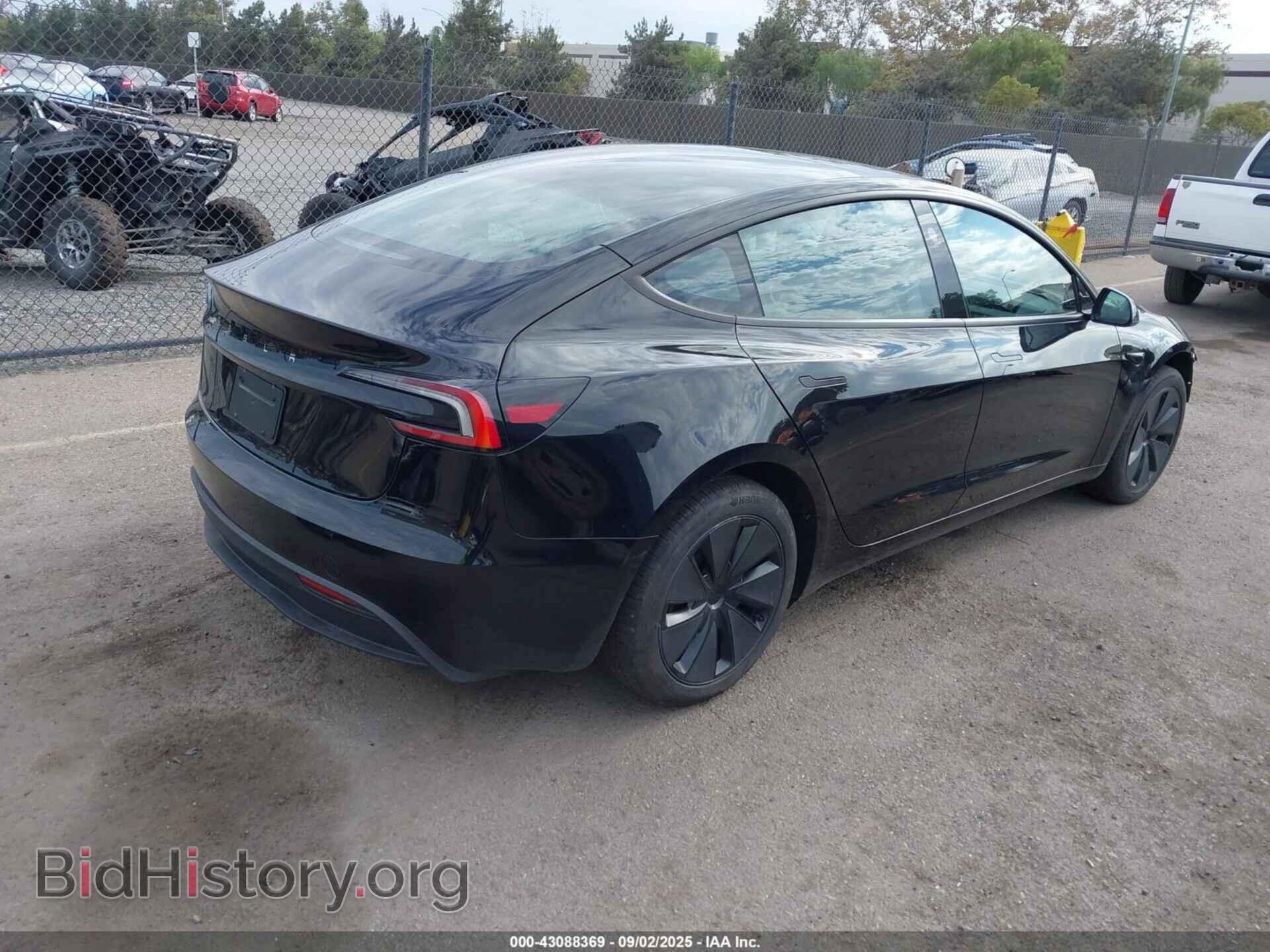 2025 TESLA MODEL 3 - VIN: 5YJ3E1EA5SF968895 - Фото 4