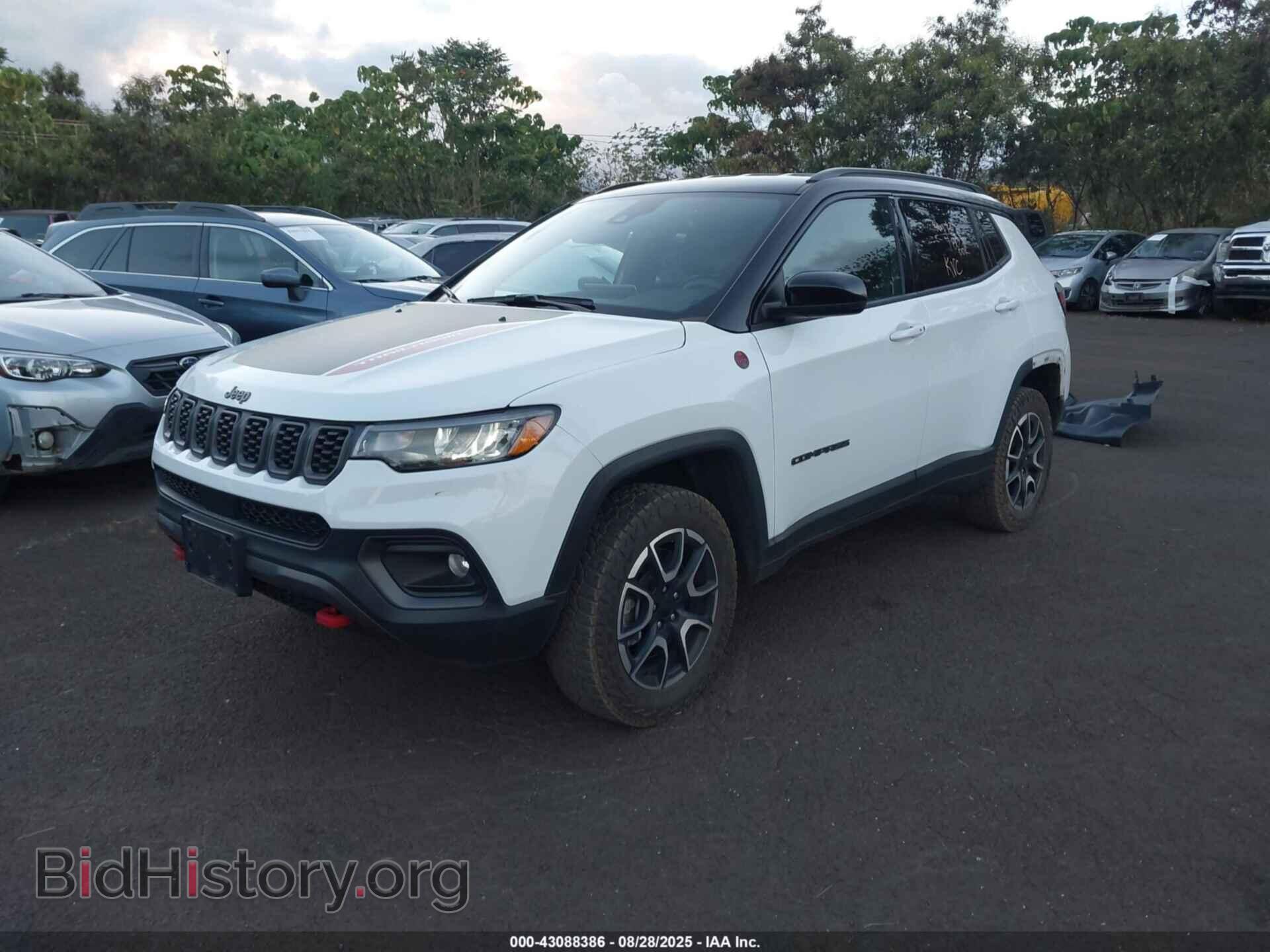 2024 JEEP COMPASS - VIN: 3C4NJDDN7RT144869 - Фото 2