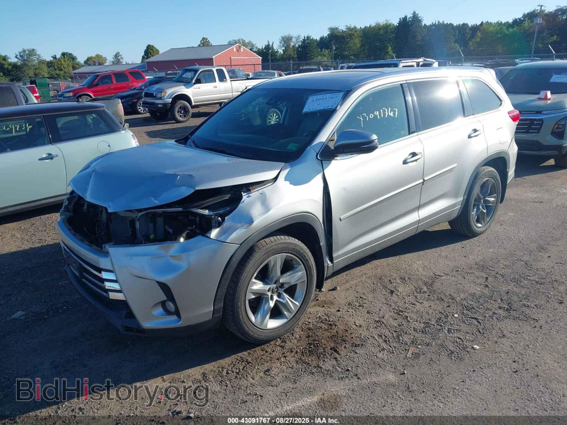 2018 TOYOTA HIGHLANDER - VIN: 5TDDZRFH3JS846985 - Фото 2