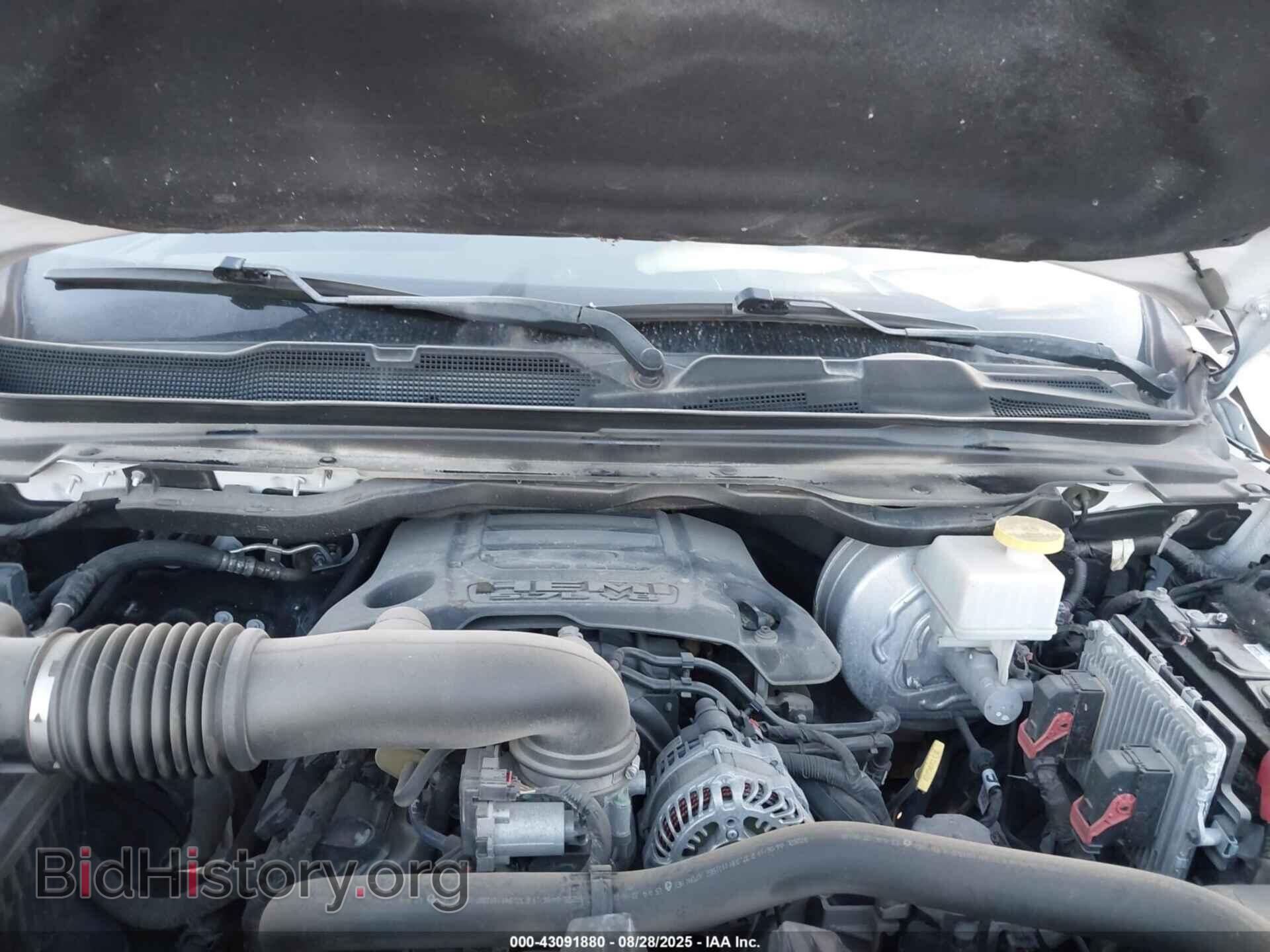 2019 RAM 1500 - VIN: 1C6SRFLT4KN849553 - Фото 10