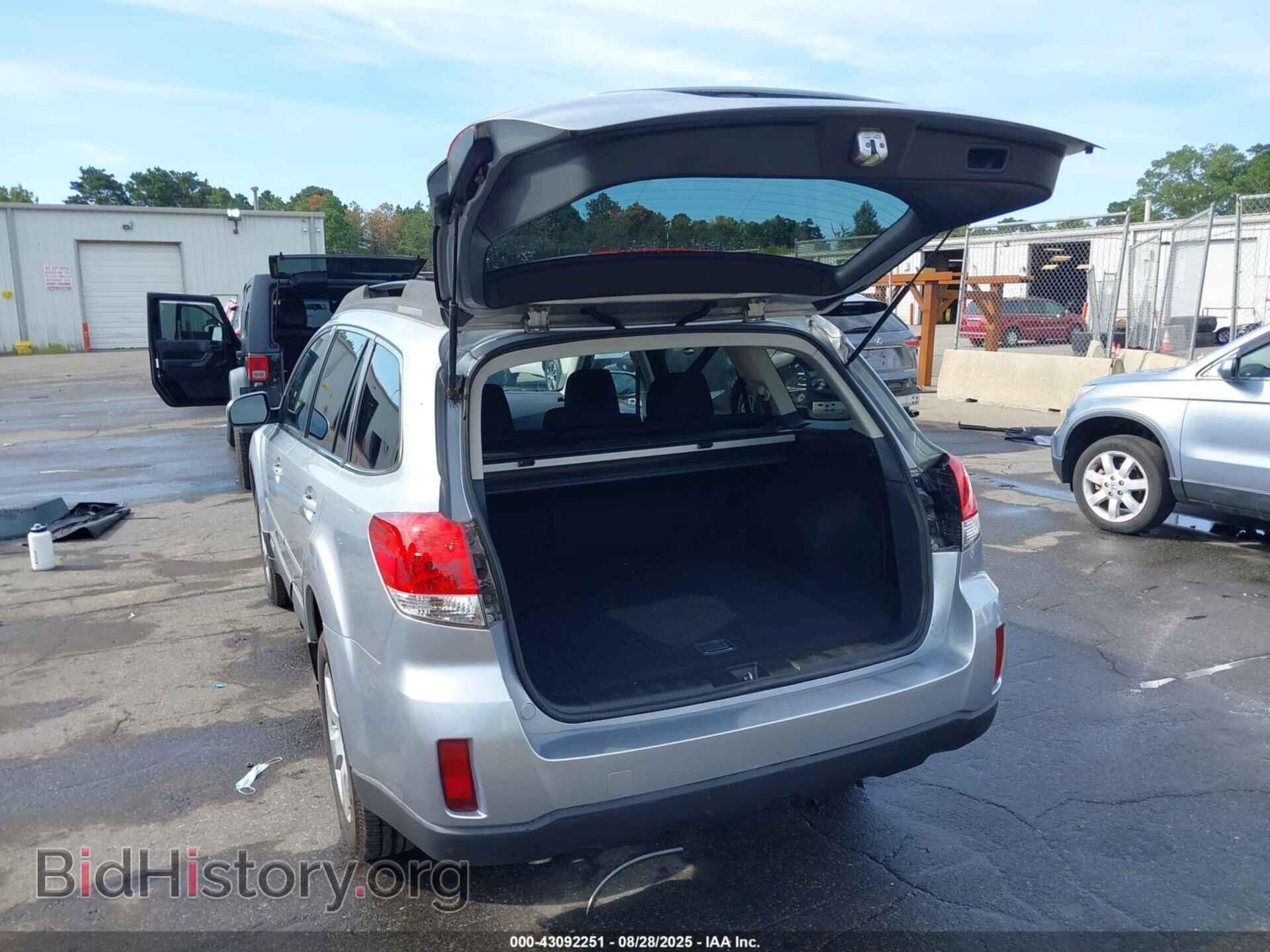 2012 SUBARU OUTBACK - VIN: 4S4BRBCC9C3243725 - Фото 3