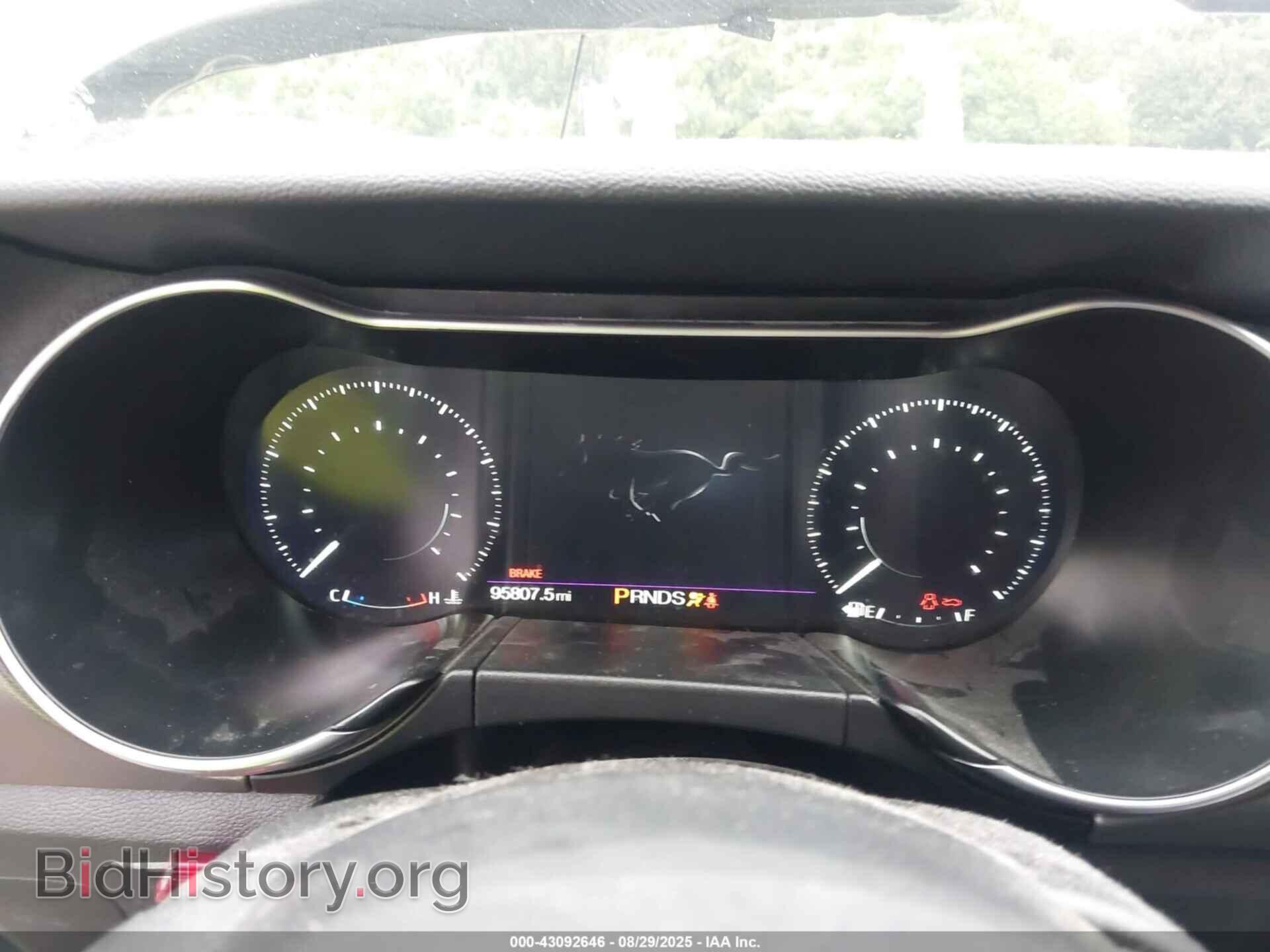 2019 FORD MUSTANG - VIN: 1FA6P8CF9K5163777 - Фото 7