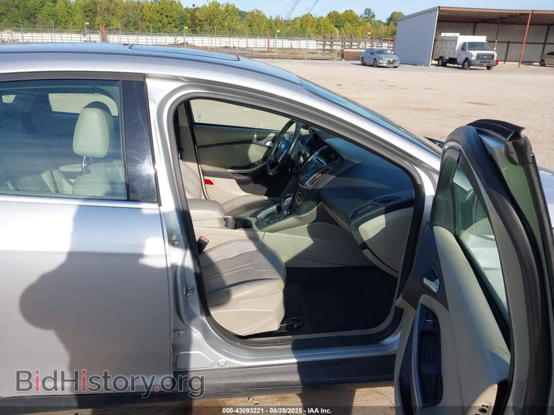 2012 FORD FOCUS - VIN: 1FAHP3M28CL367166 - Фото 5