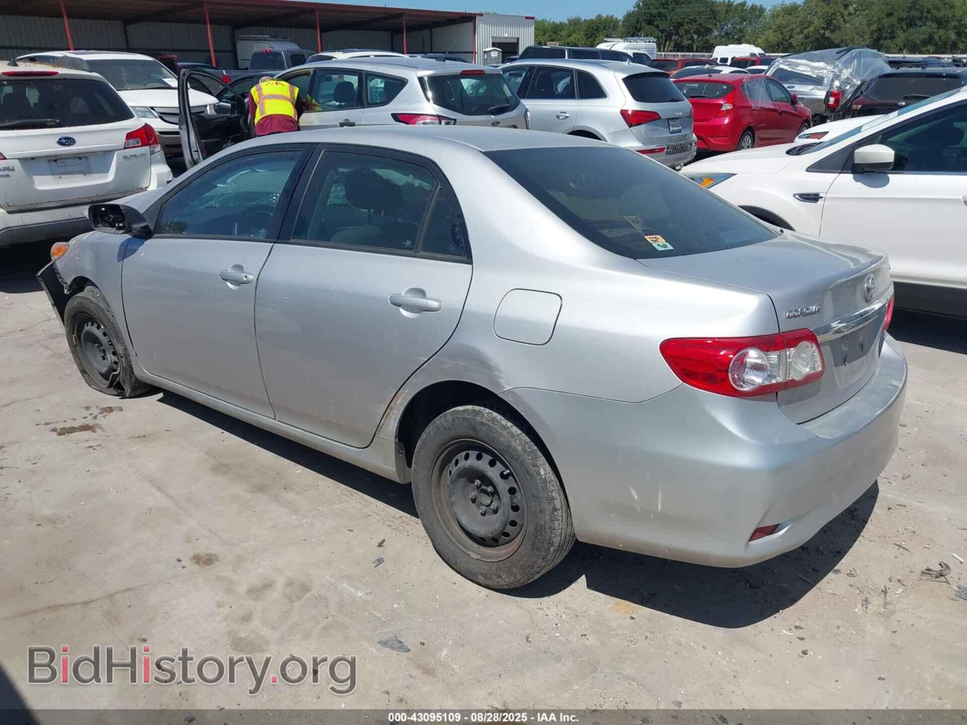 2011 TOYOTA COROLLA - VIN: 2T1BU4EE8BC735925 - Фото 3