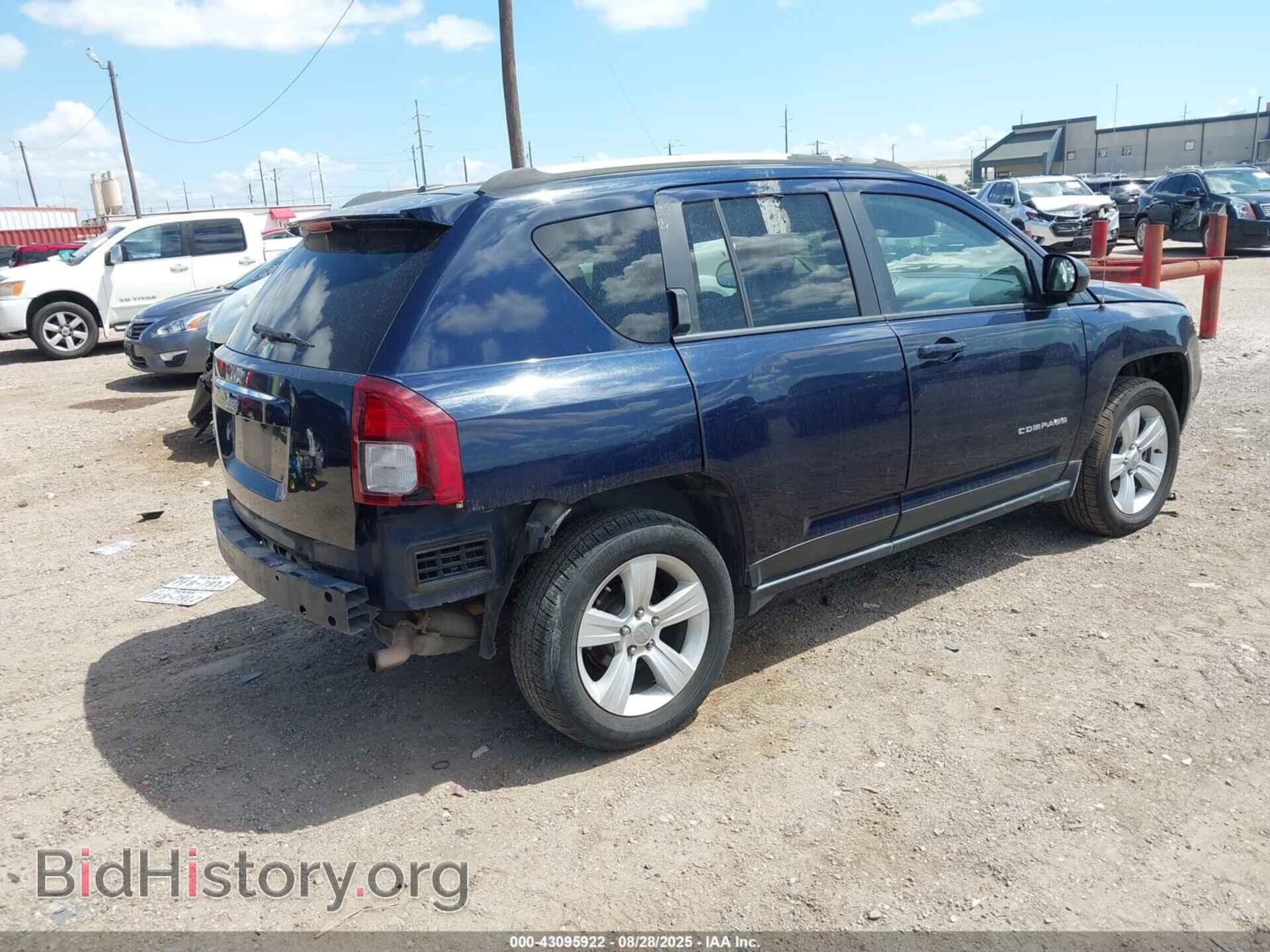 2017 JEEP COMPASS - VIN: 1C4NJDBB5HD143961 - Фото 4