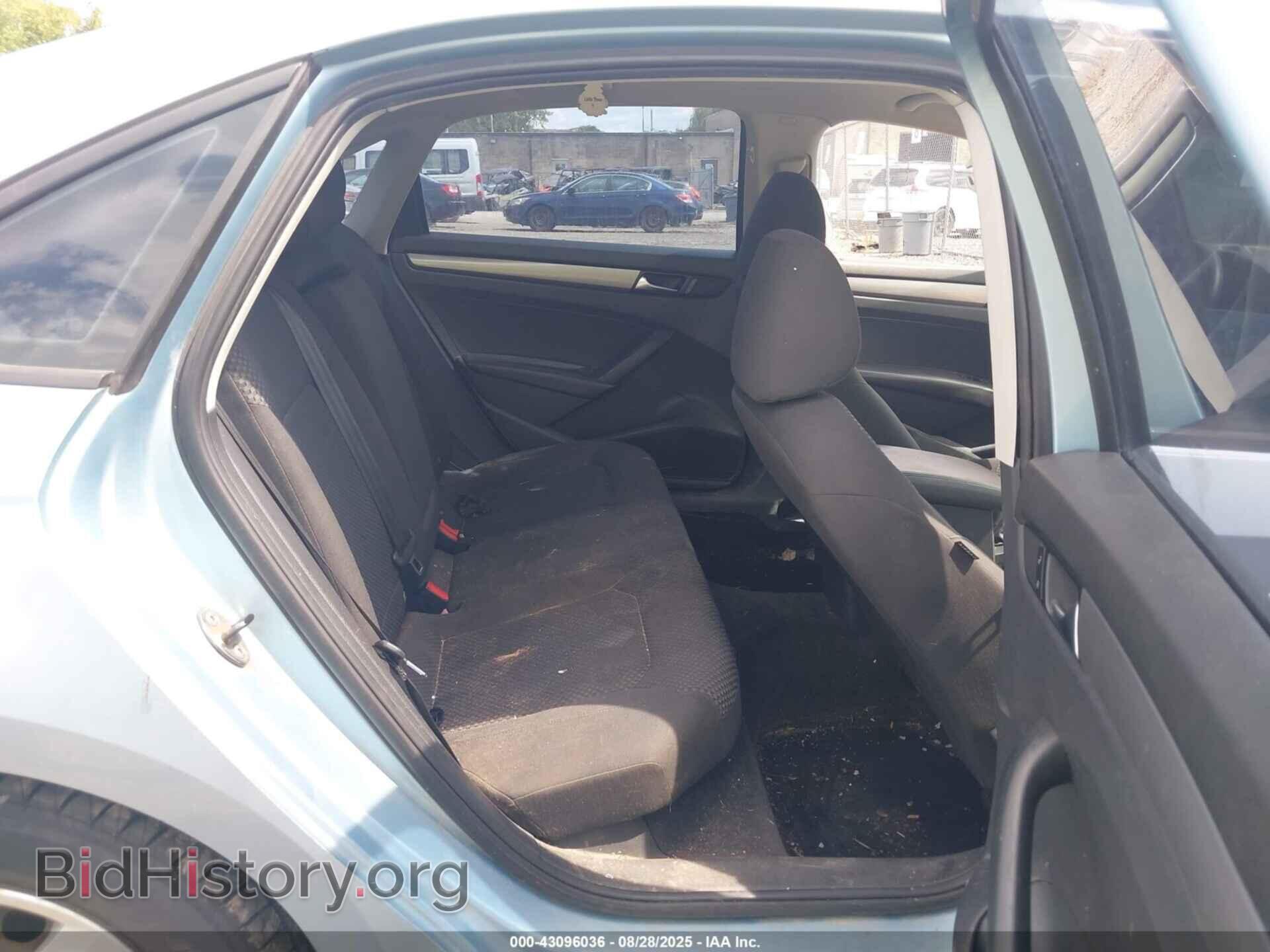 2012 VOLKSWAGEN PASSAT - VIN: 1VWAP7A36CC060642 - Фото 8