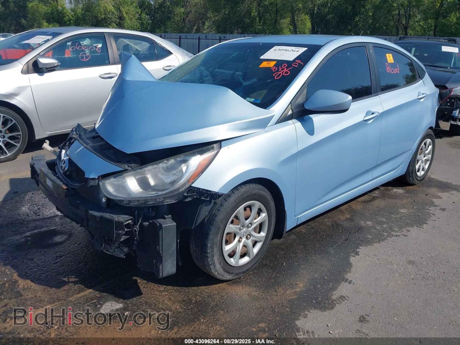 2013 HYUNDAI ACCENT - VIN: KMHCT4AE4DU273894 - Фото 2