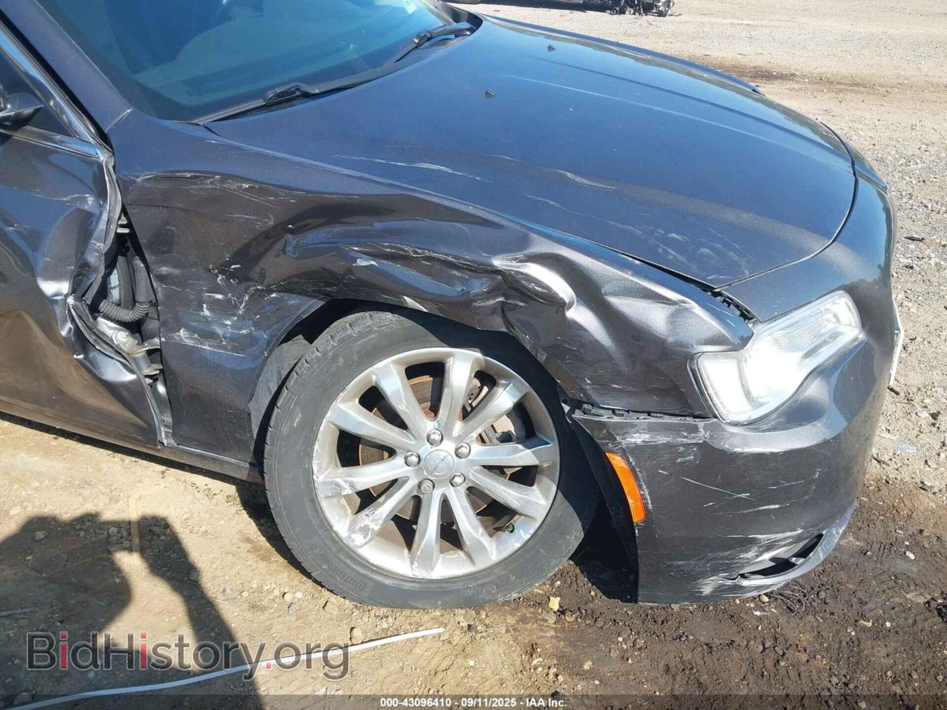 2017 CHRYSLER 300 - VIN: 2C3CCARG8HH512384 - Фото 6