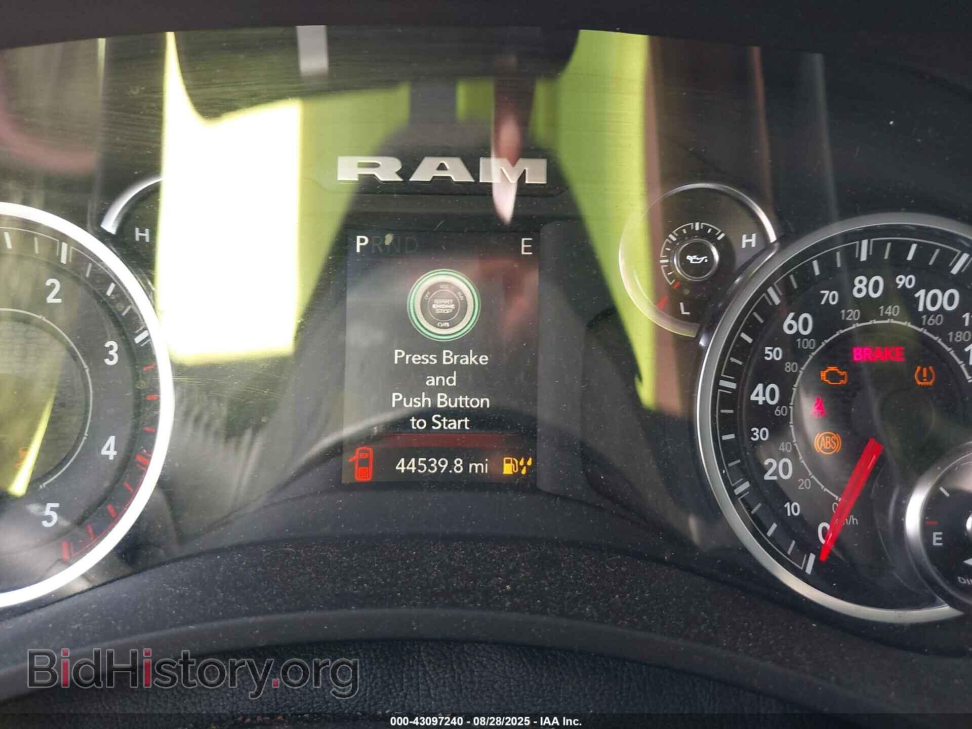 2024 RAM 2500 - VIN: 3C6UR5DL9RG296418 - Фото 7