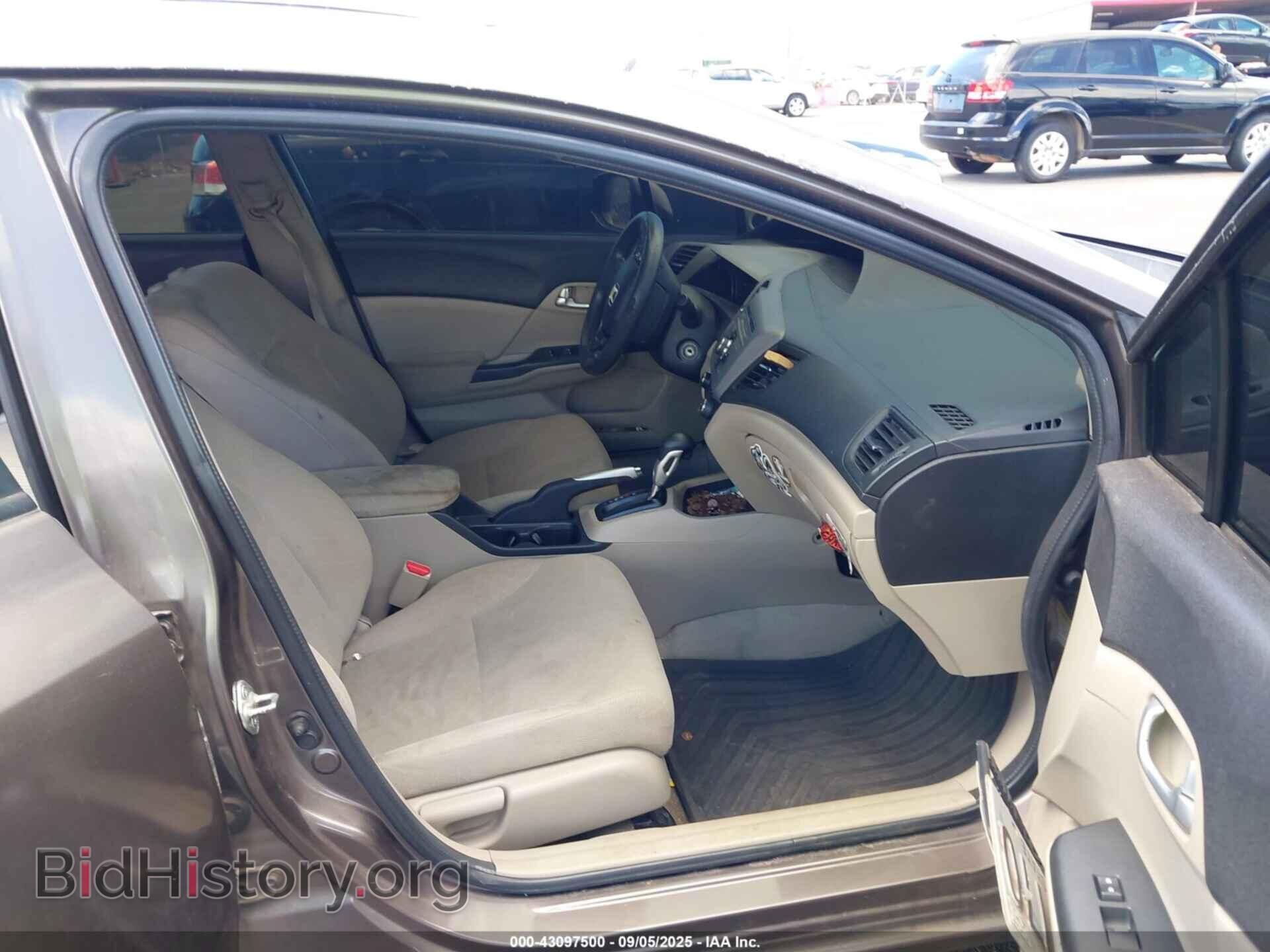 2012 HONDA CIVIC - VIN: 2HGFB2F80CH589386 - Фото 5