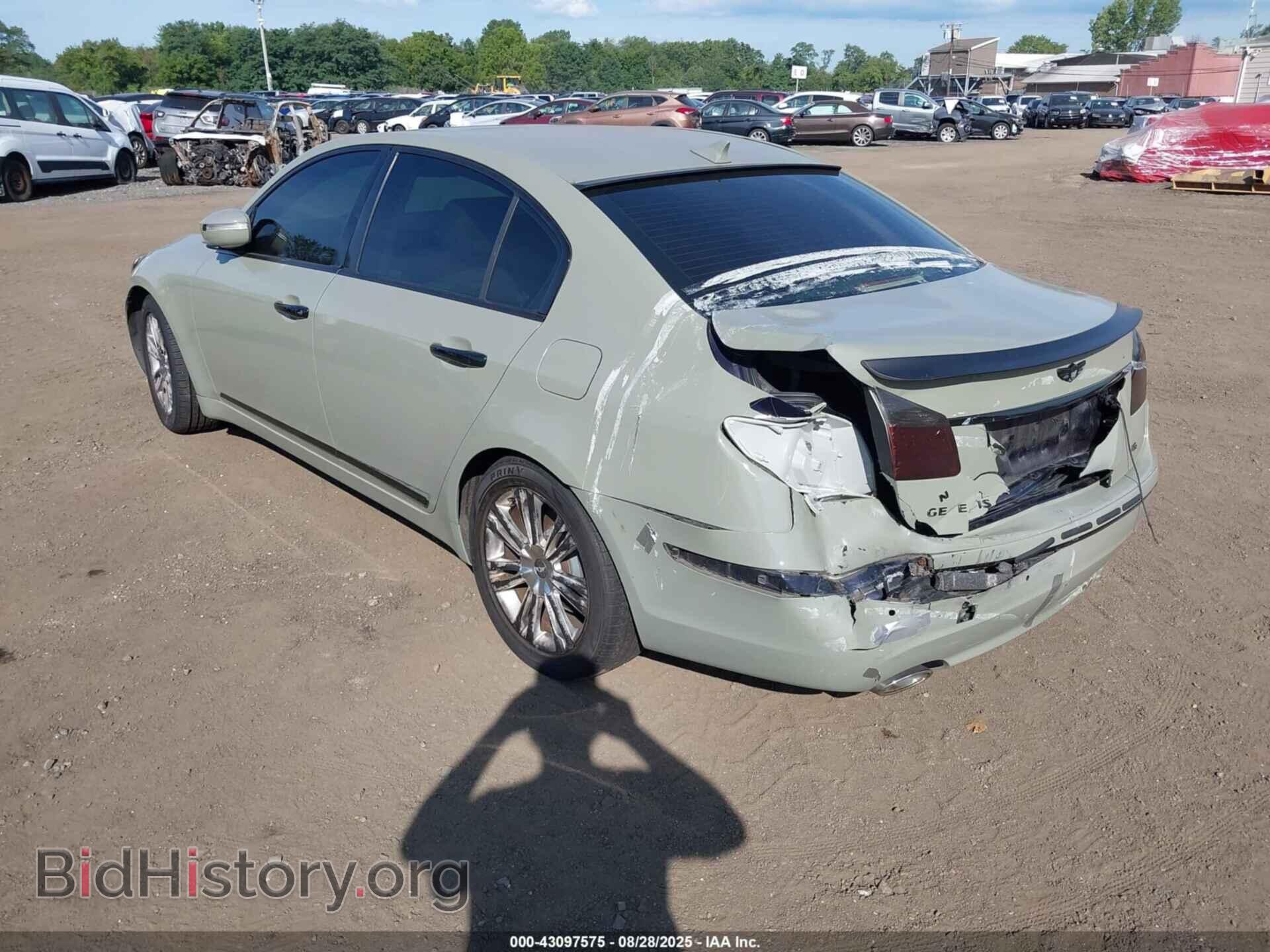 2009 HYUNDAI GENESIS - VIN: KMHGC46F19U045877 - Фото 3