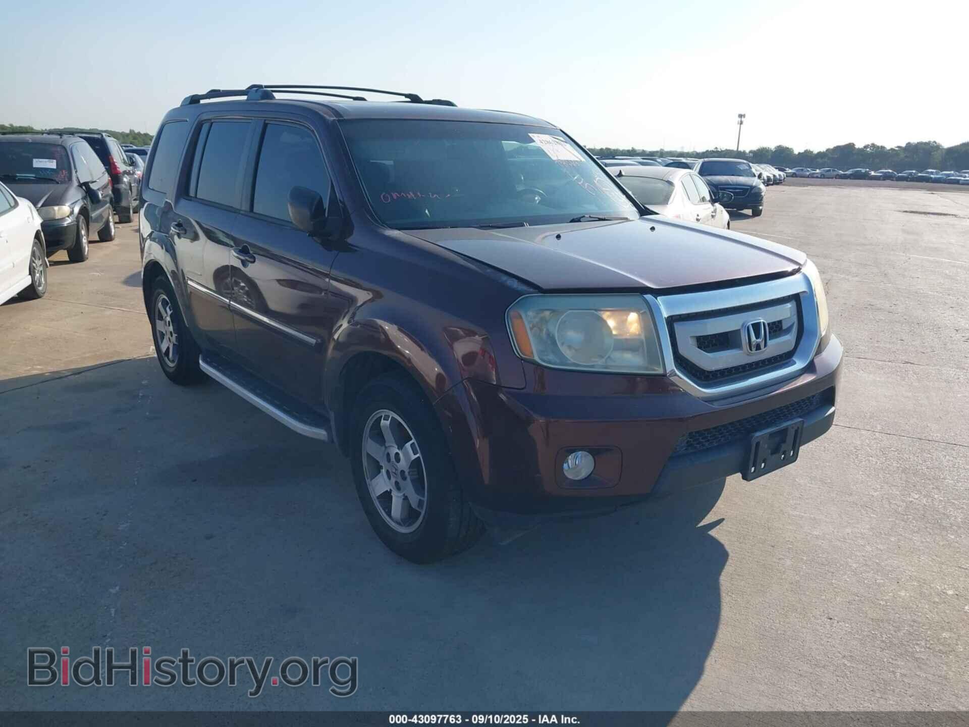 Photo 5FNYF3H90BB030206 - HONDA PILOT 2011