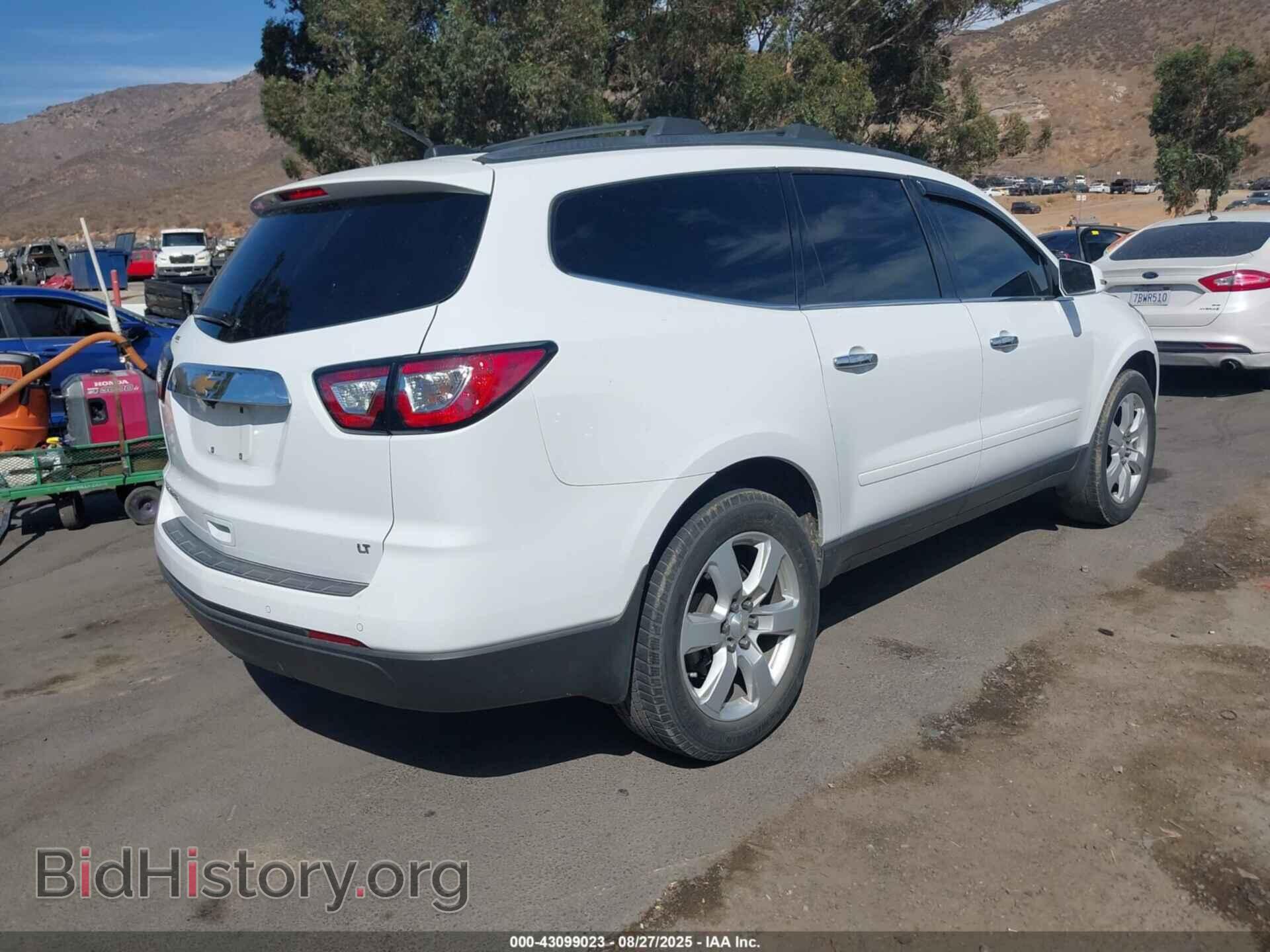 2017 CHEVROLET TRAVERSE - VIN: 1GNKRGKD3HJ263345 - Фото 4