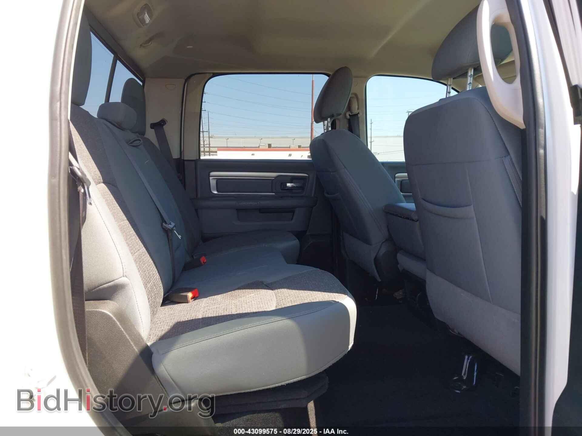 2017 RAM 1500 - VIN: 1C6RR6LG2HS556262 - Фото 8