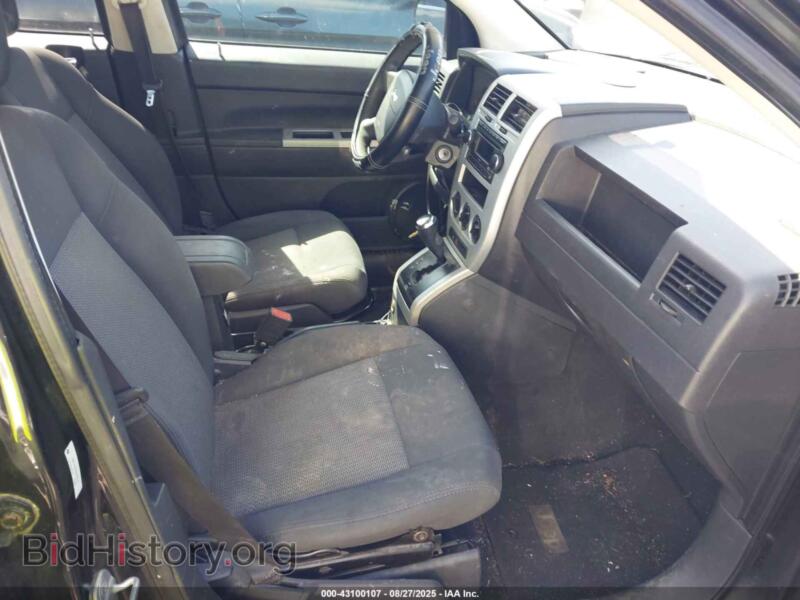 2008 Jeep COMPASS (VIN 1J8FT47W78D757221) — photo 5 of 11