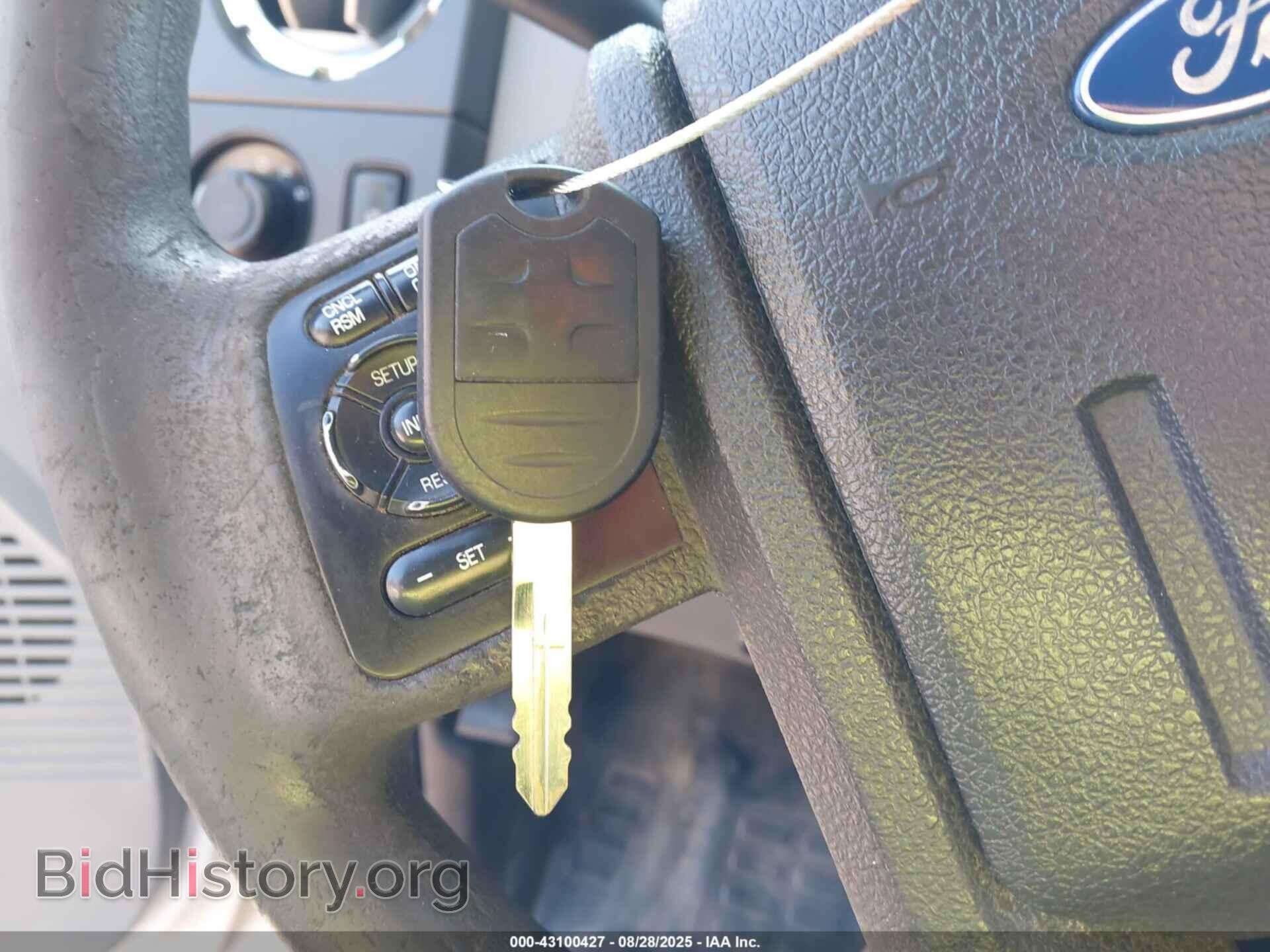 2011 FORD F-250 - VIN: 1FT7X2B63BED05330 - Фото 11