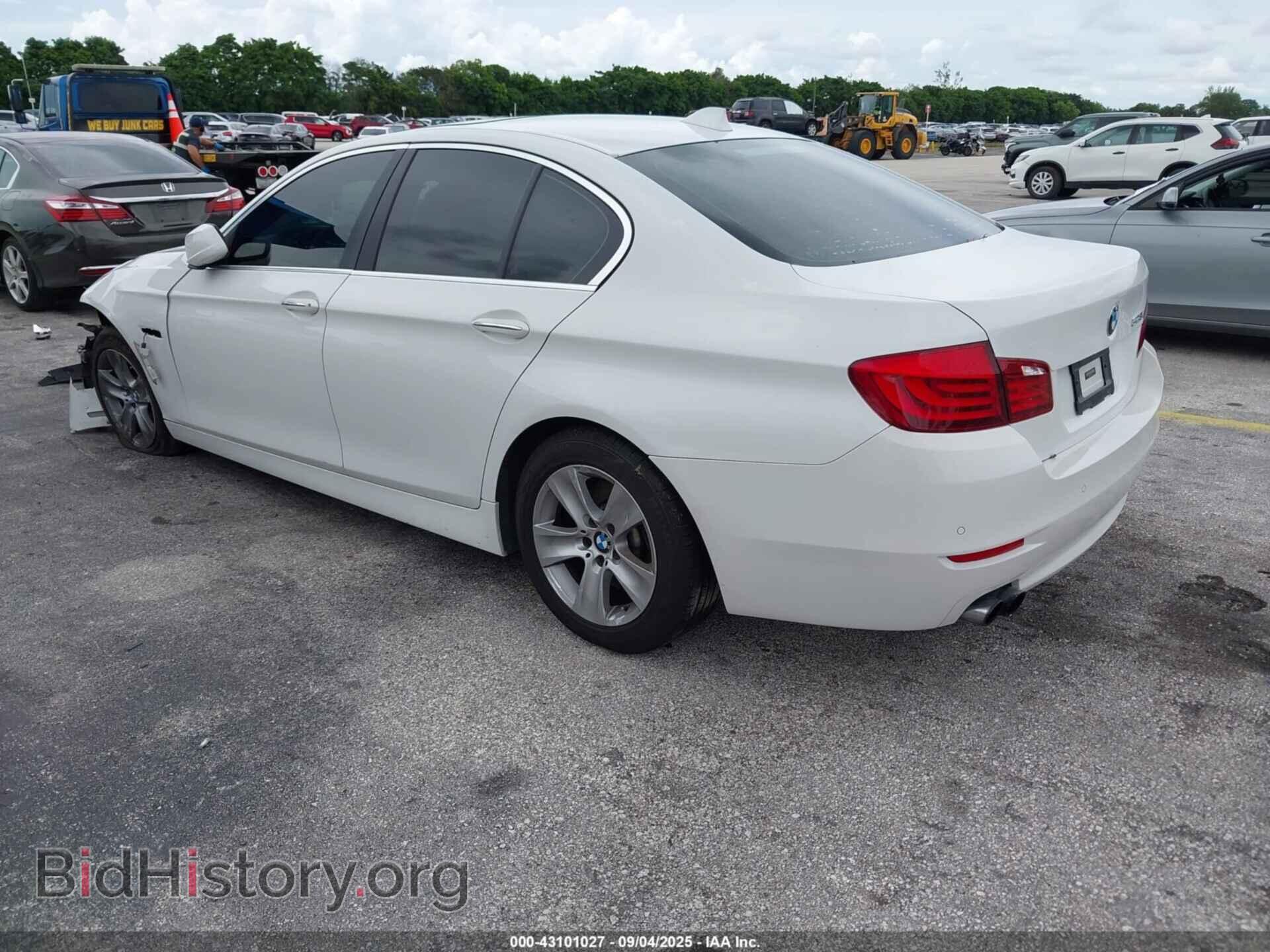 2013 BMW 528I - VIN: WBAXG5C50DDY37857 - Фото 3
