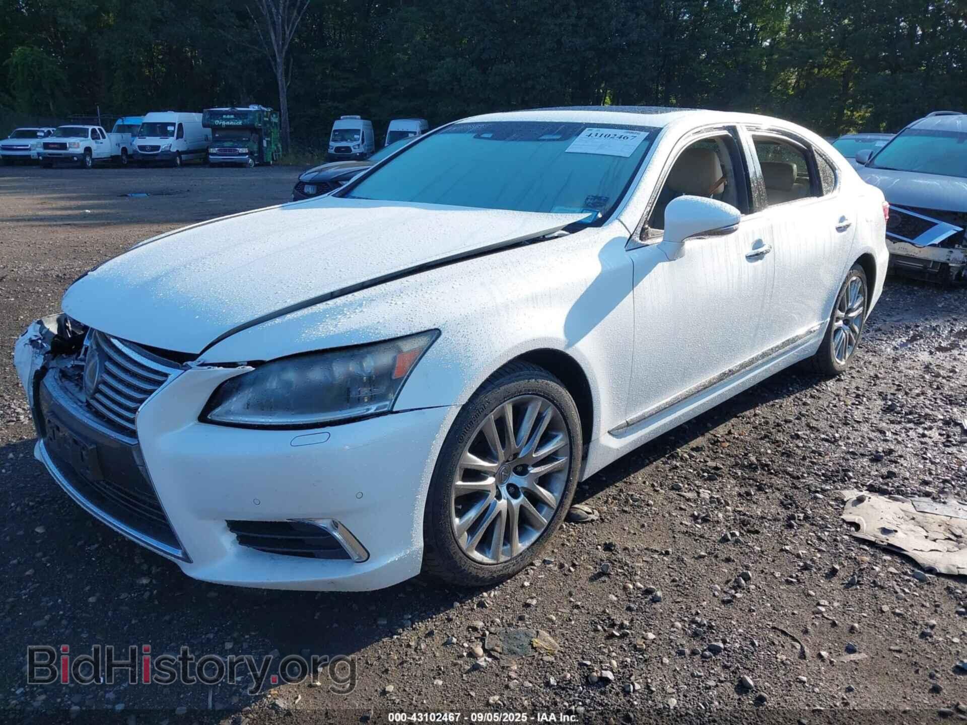 2014 LEXUS LS 600H - VIN: JTHDU1EF7E5017461 - Photo 2