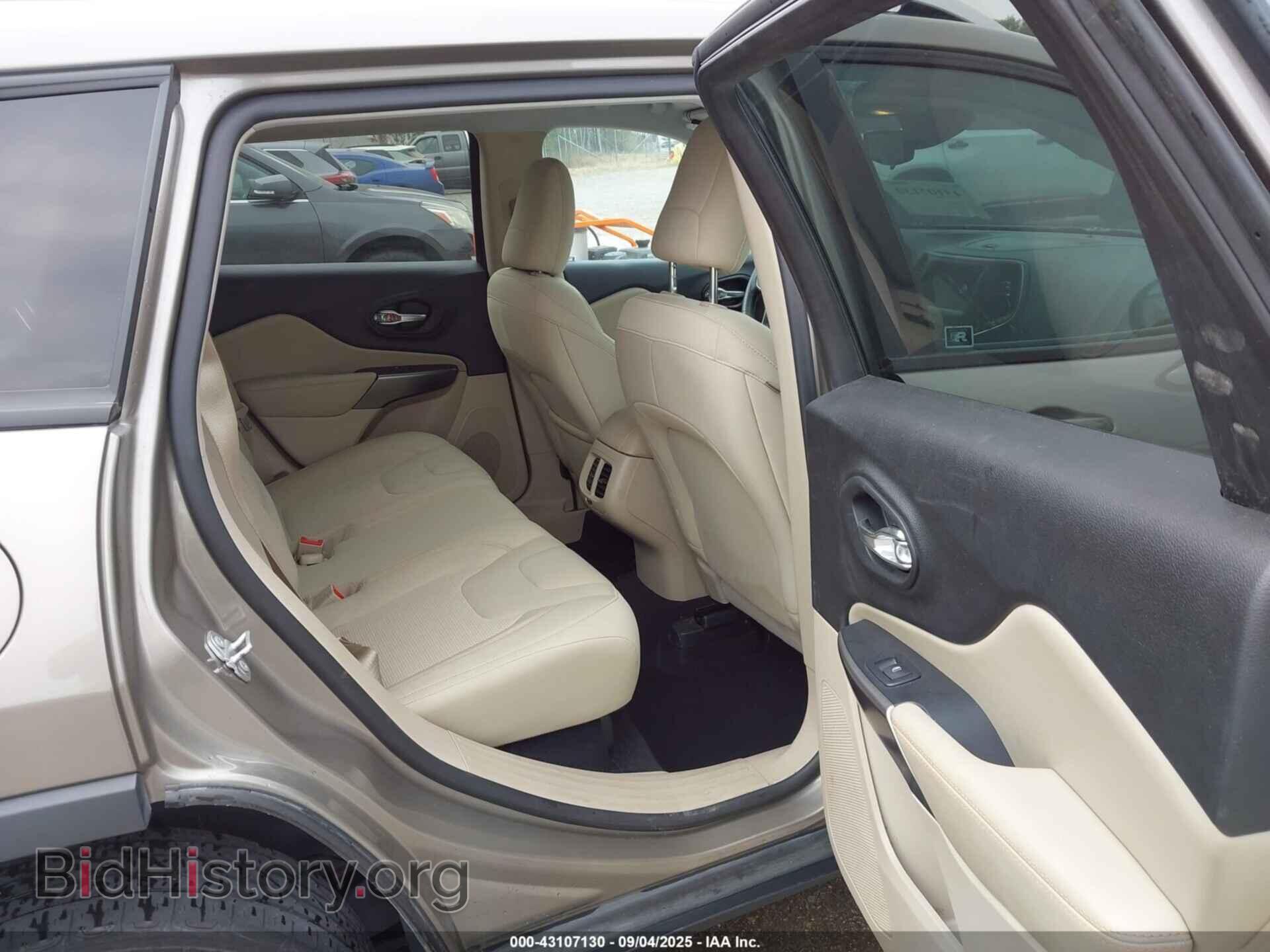 2021 JEEP CHEROKEE - VIN: 1C4PJLCB6MD113010 - Фото 8