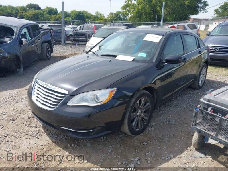 2012 Chrysler 200 (VIN 1C3CCBBB7CN197789) — фото 2 из 11