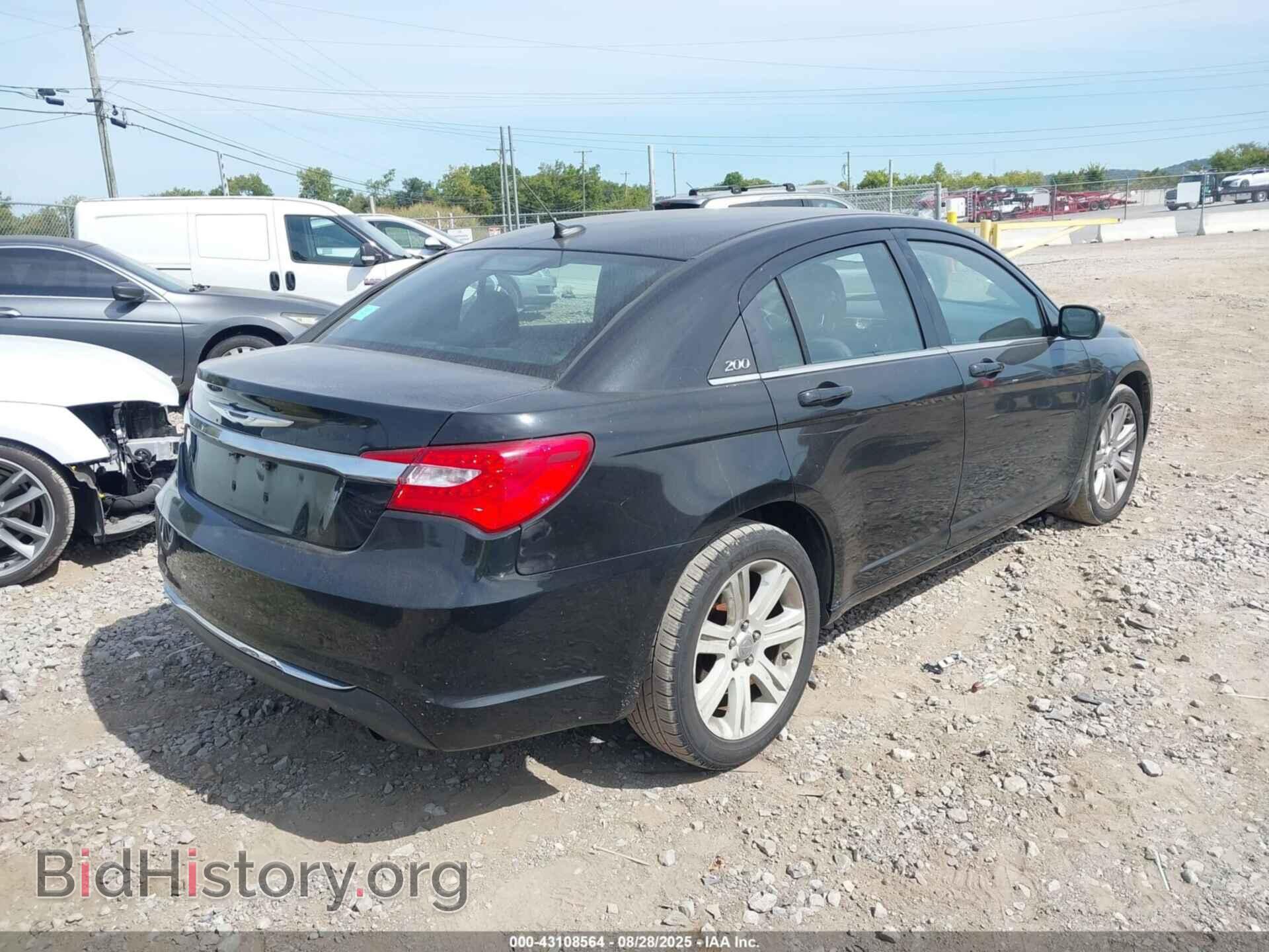 2012 CHRYSLER 200 - VIN: 1C3CCBBB7CN197789 - Фото 4