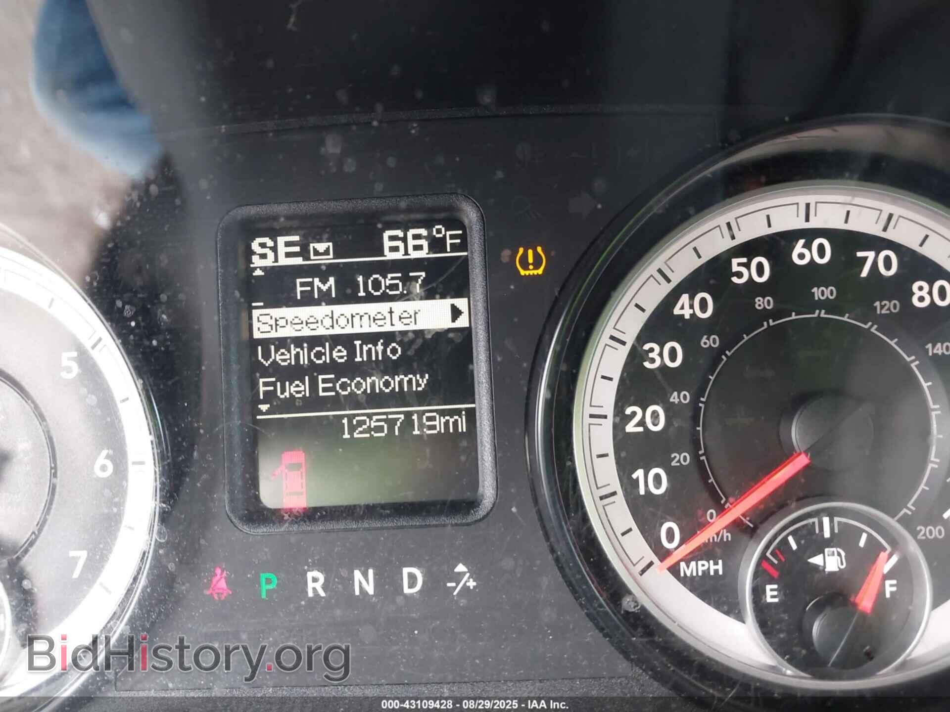 2015 RAM 1500 - VIN: 1C6RR6FT9FS582802 - Photo 15