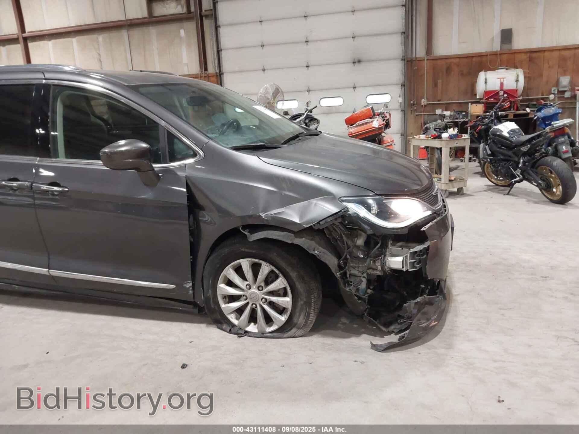 2019 CHRYSLER PACIFICA - VIN: 2C4RC1BGXKR715410 - Фото 6