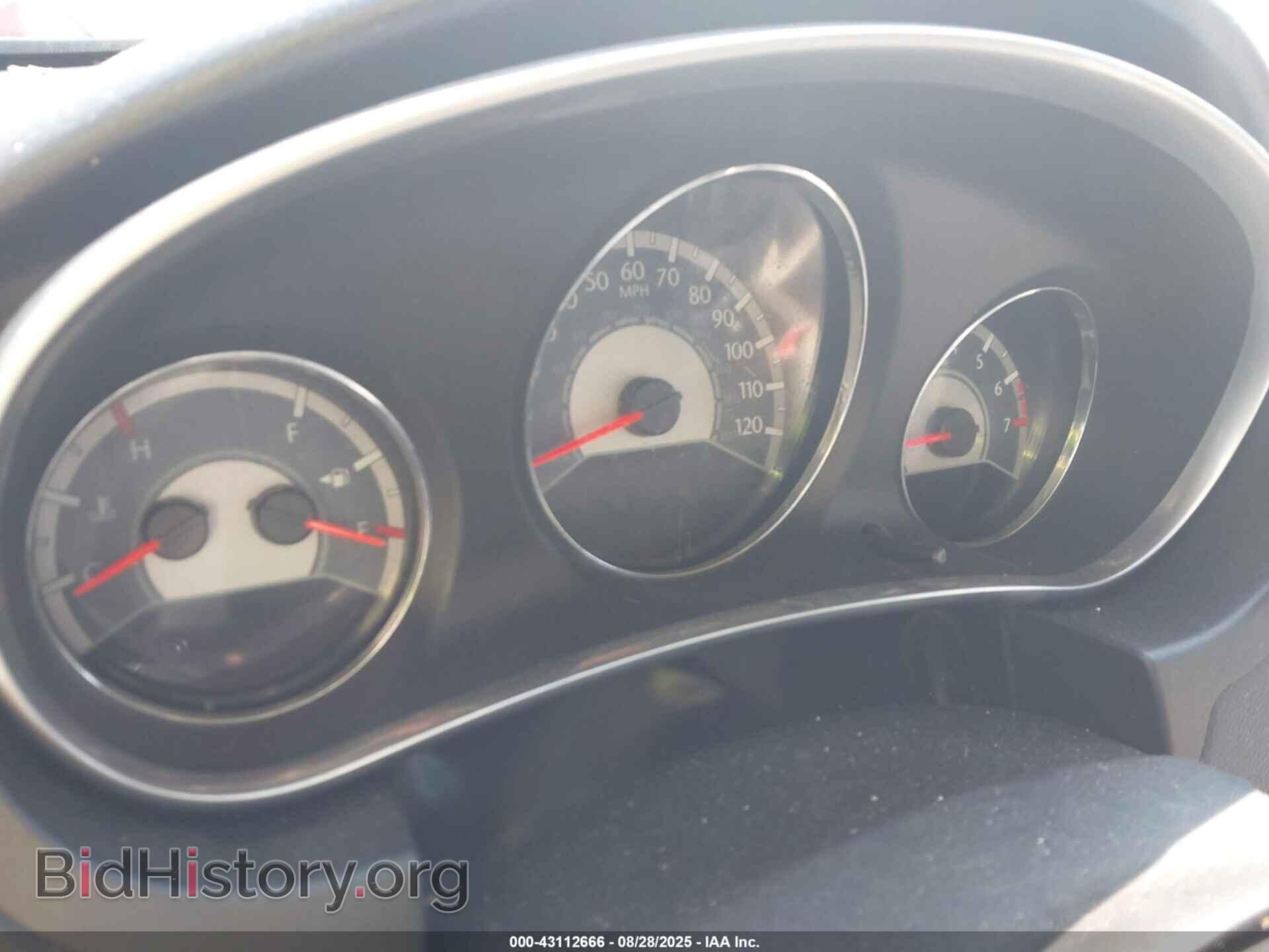 2012 CHRYSLER 200 - VIN: 1C3CCBBB2CN217494 - Фото 7