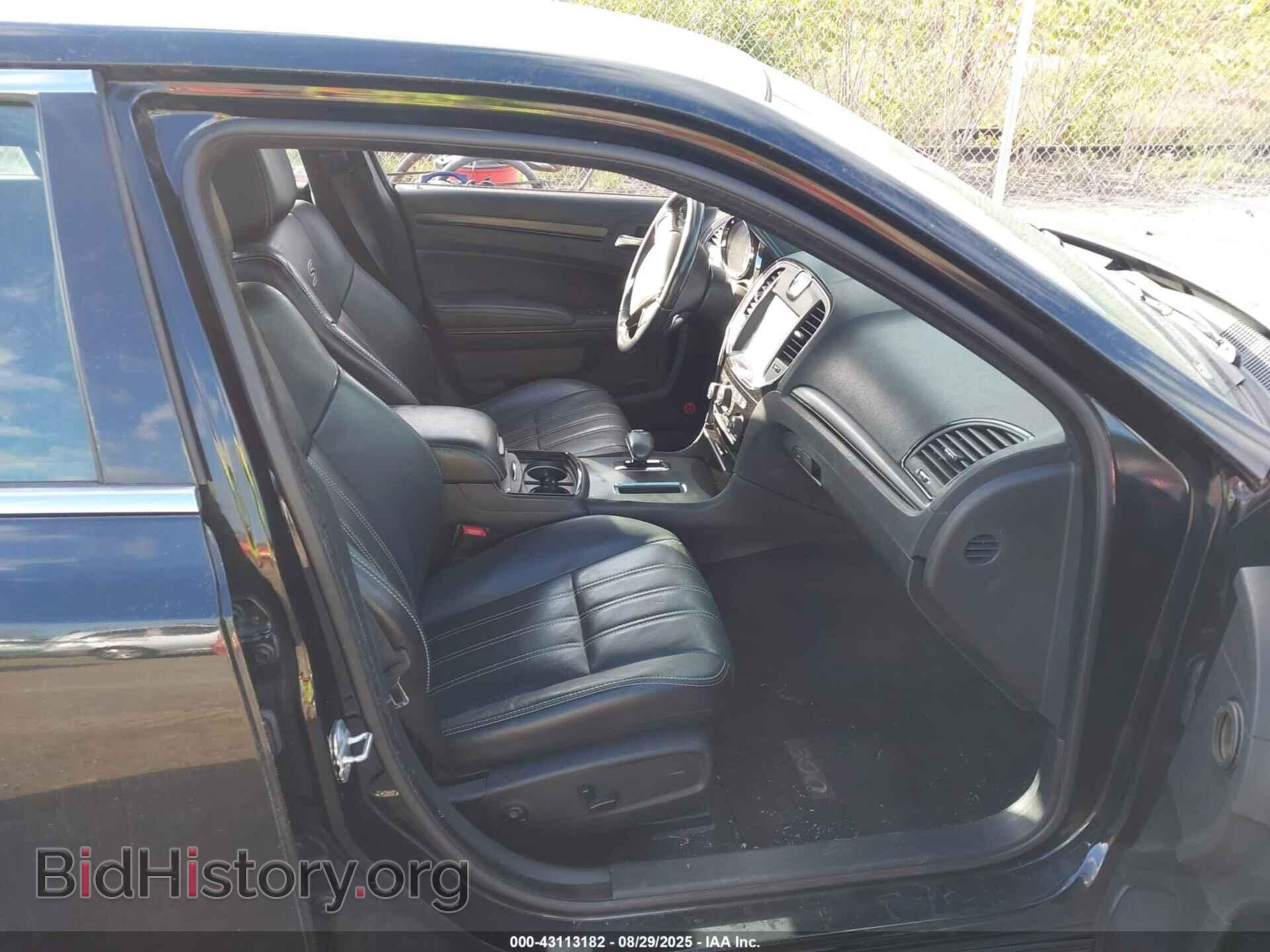 2013 CHRYSLER 300 - VIN: 2C3CCAGG2DH733072 - Фото 5
