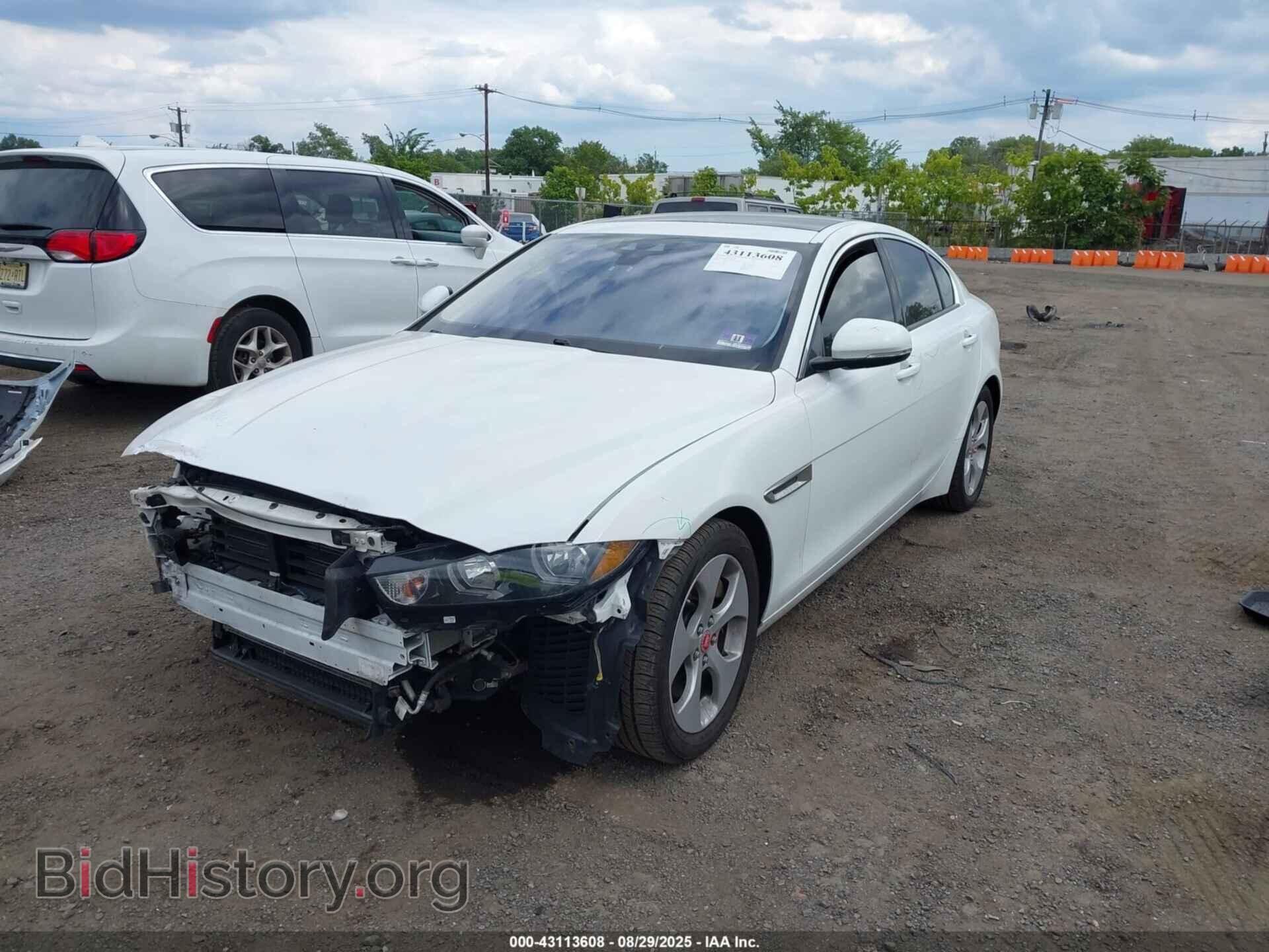 2018 JAGUAR XE - VIN: SAJAR4FX5JCP31465 - Фото 2