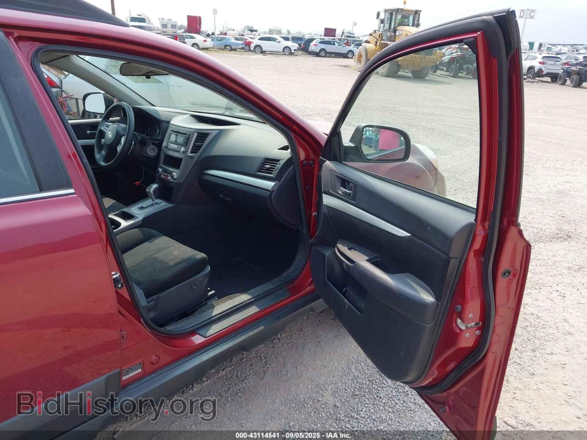 2014 SUBARU OUTBACK - VIN: 4S4BRBAC6E3296212 - Фото 5