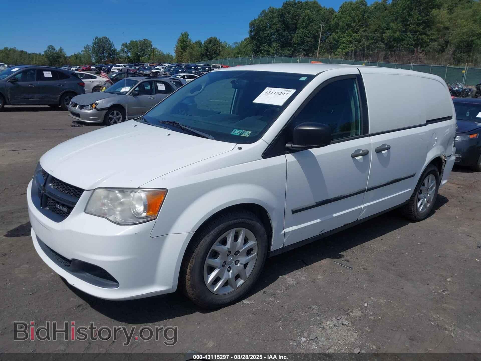 2014 RAM CARGO - VIN: 2C4JRGAG6ER417540 - Photo 2