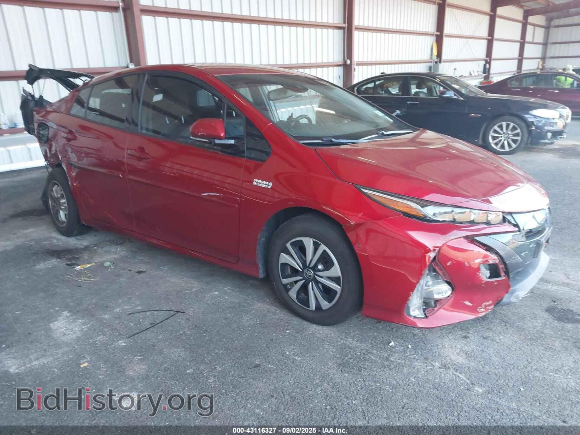 Фотография JTDKARFP1J3094291 - TOYOTA PRIUS PRIME 2018