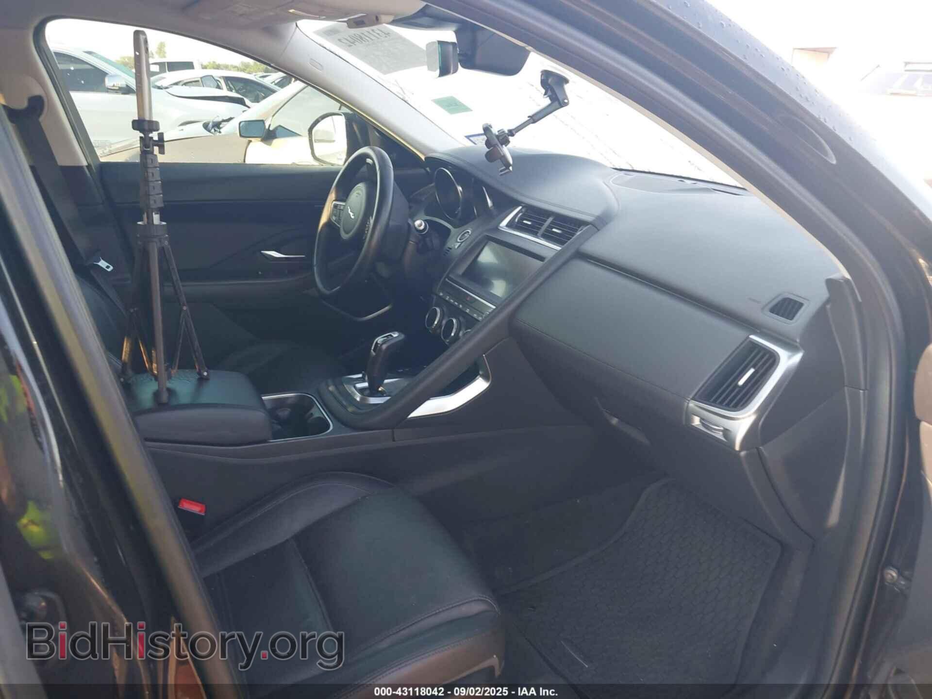 2020 JAGUAR E-PACE - VIN: SADFP2FX5L1015165 - Photo 5