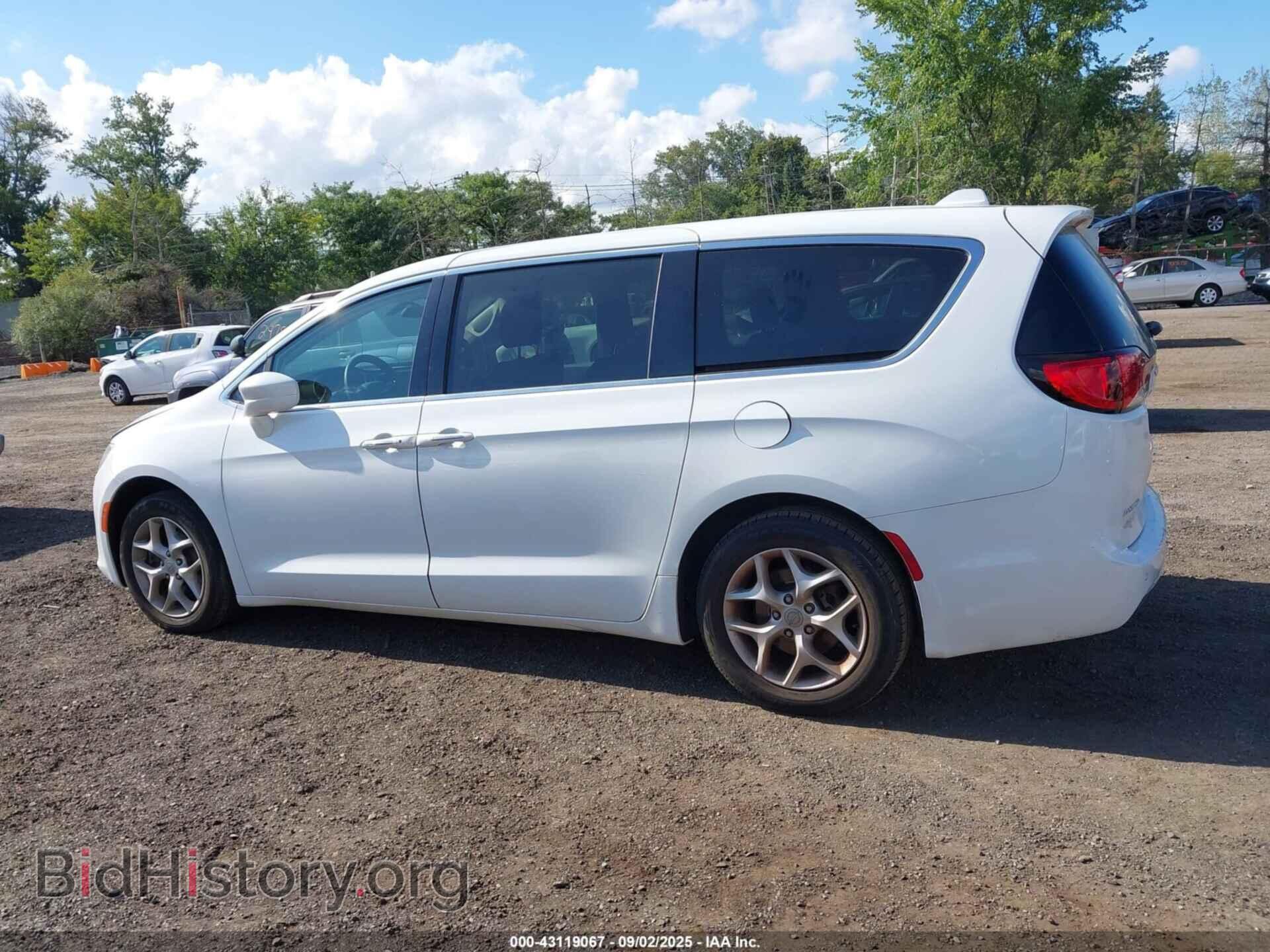 2018 CHRYSLER PACIFICA - VIN: 2C4RC1FG3JR323071 - Фото 14