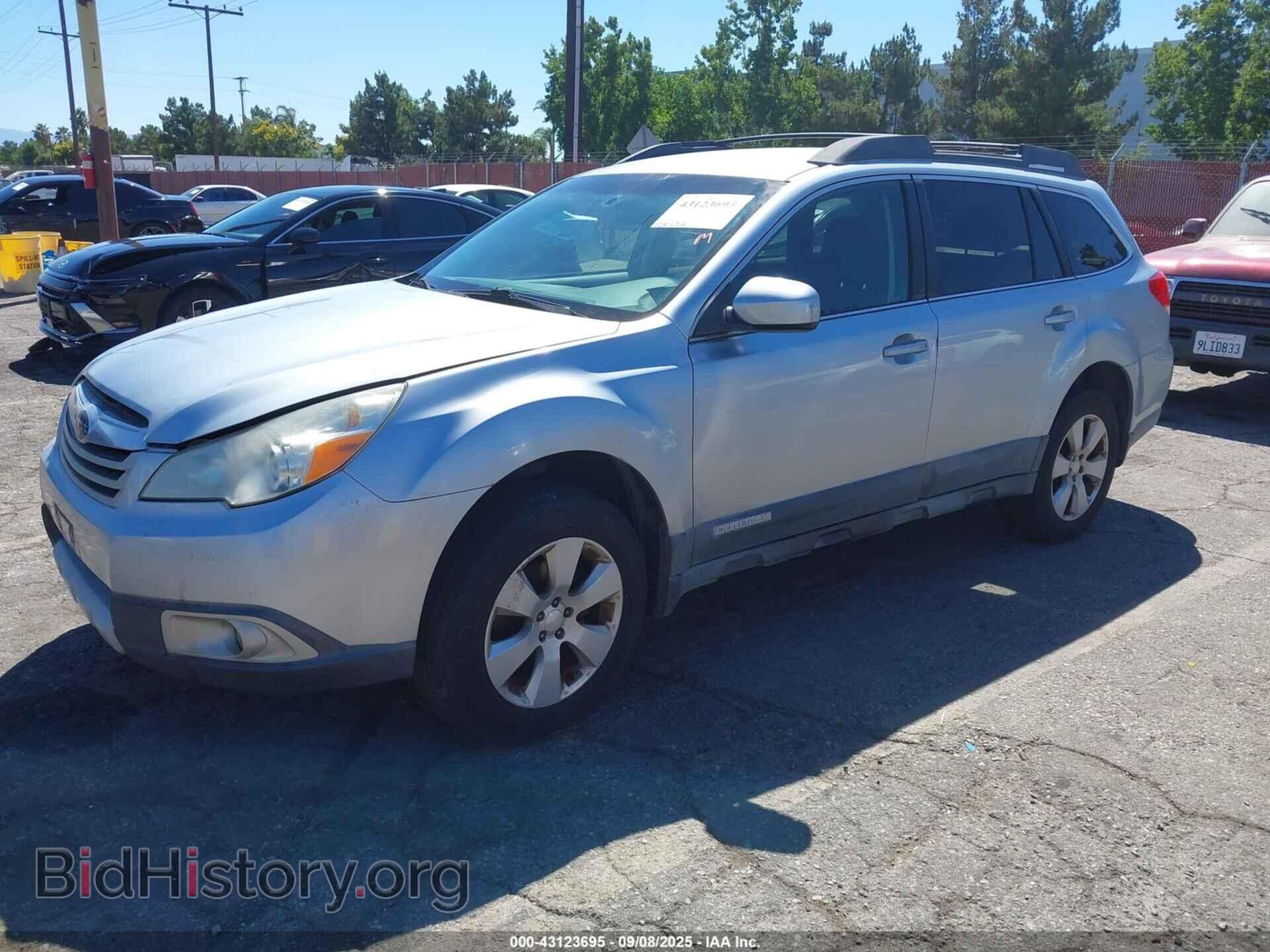 2012 SUBARU OUTBACK - VIN: 4S4BRBFCXC3293576 - Фото 2