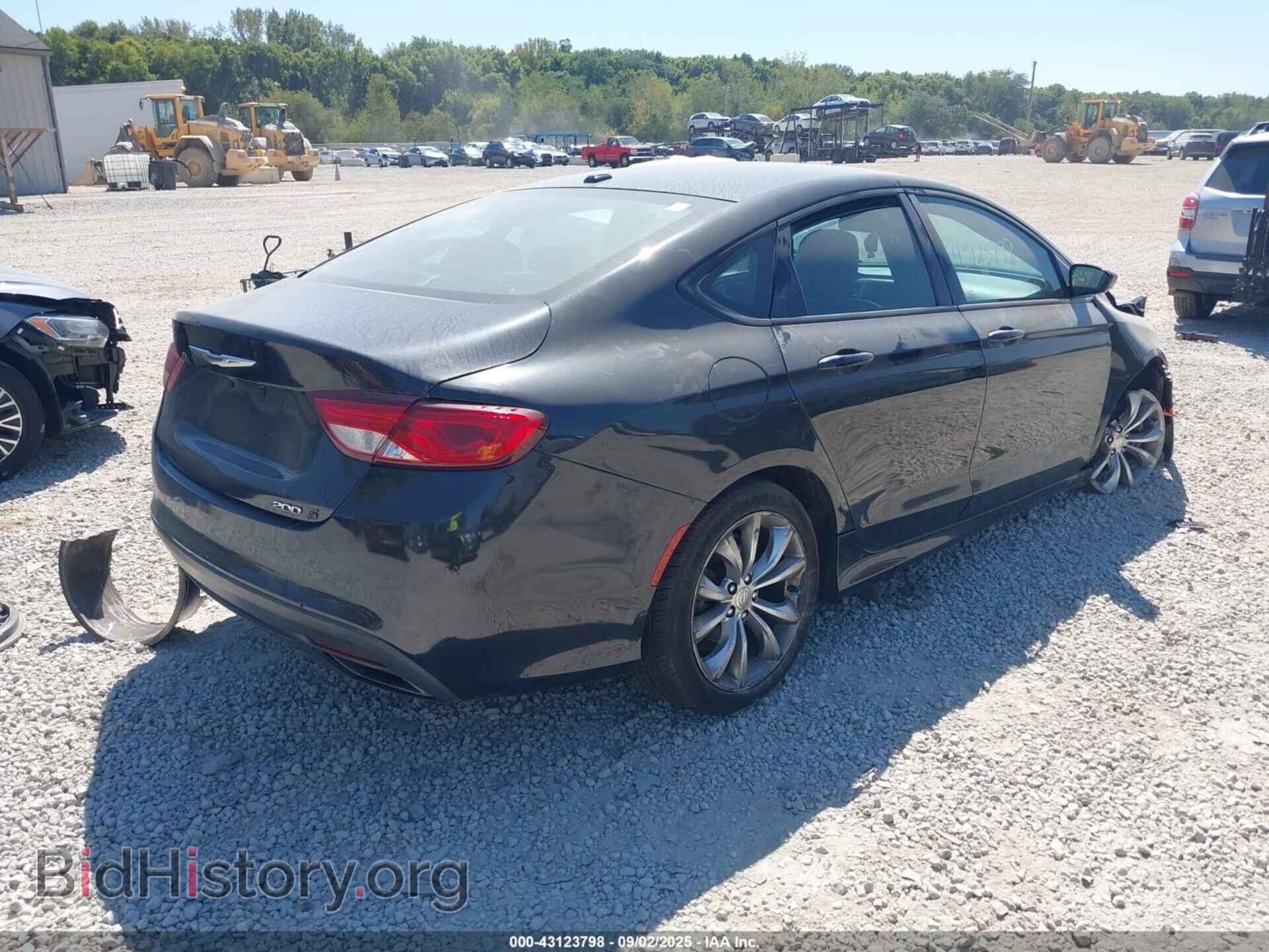 2016 CHRYSLER 200 - VIN: 1C3CCCBB0GN178741 - Фото 4