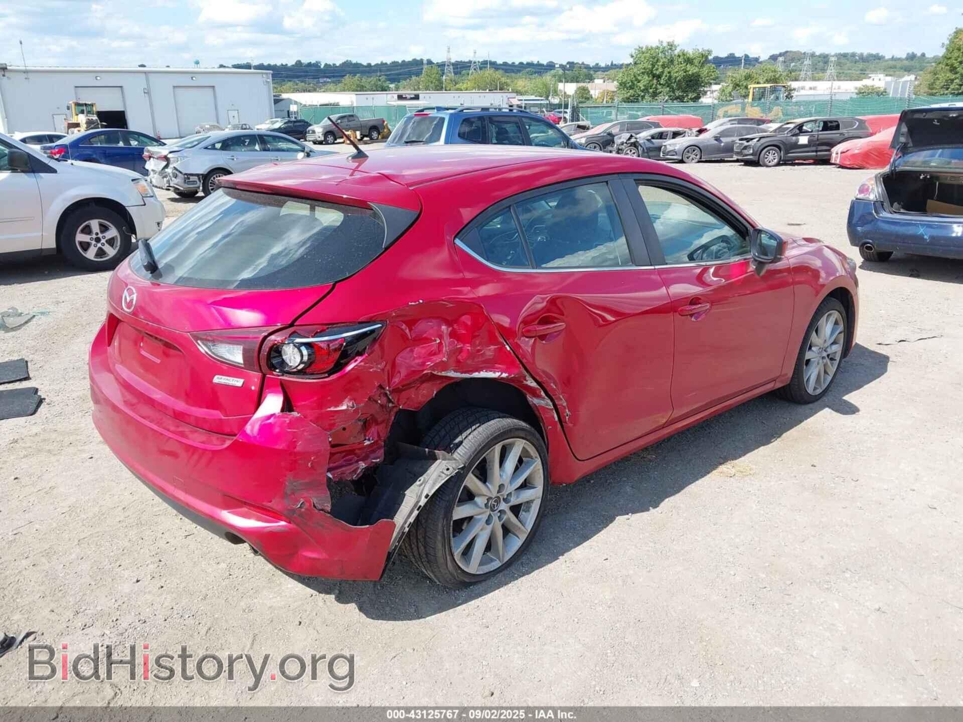 2017 MAZDA MAZDA3 - VIN: 3MZBN1L30HM144109 - Фото 4