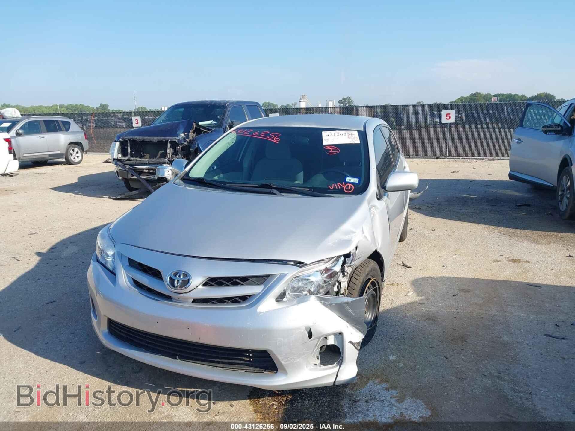 2011 TOYOTA COROLLA - VIN: 2T1BU4EEXBC605225 - Фото 2