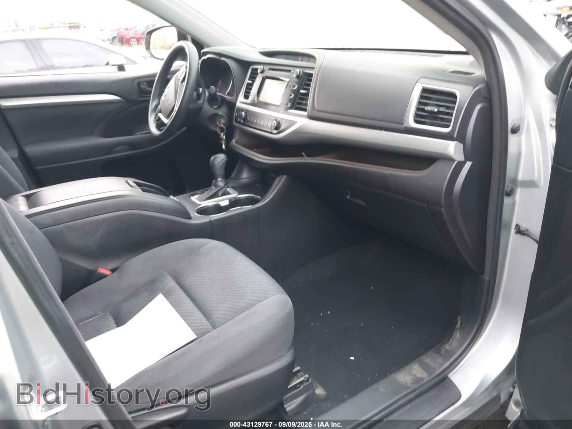 2017 TOYOTA HIGHLANDER - VIN: 5TDZZRFH7HS212370 - Фото 5