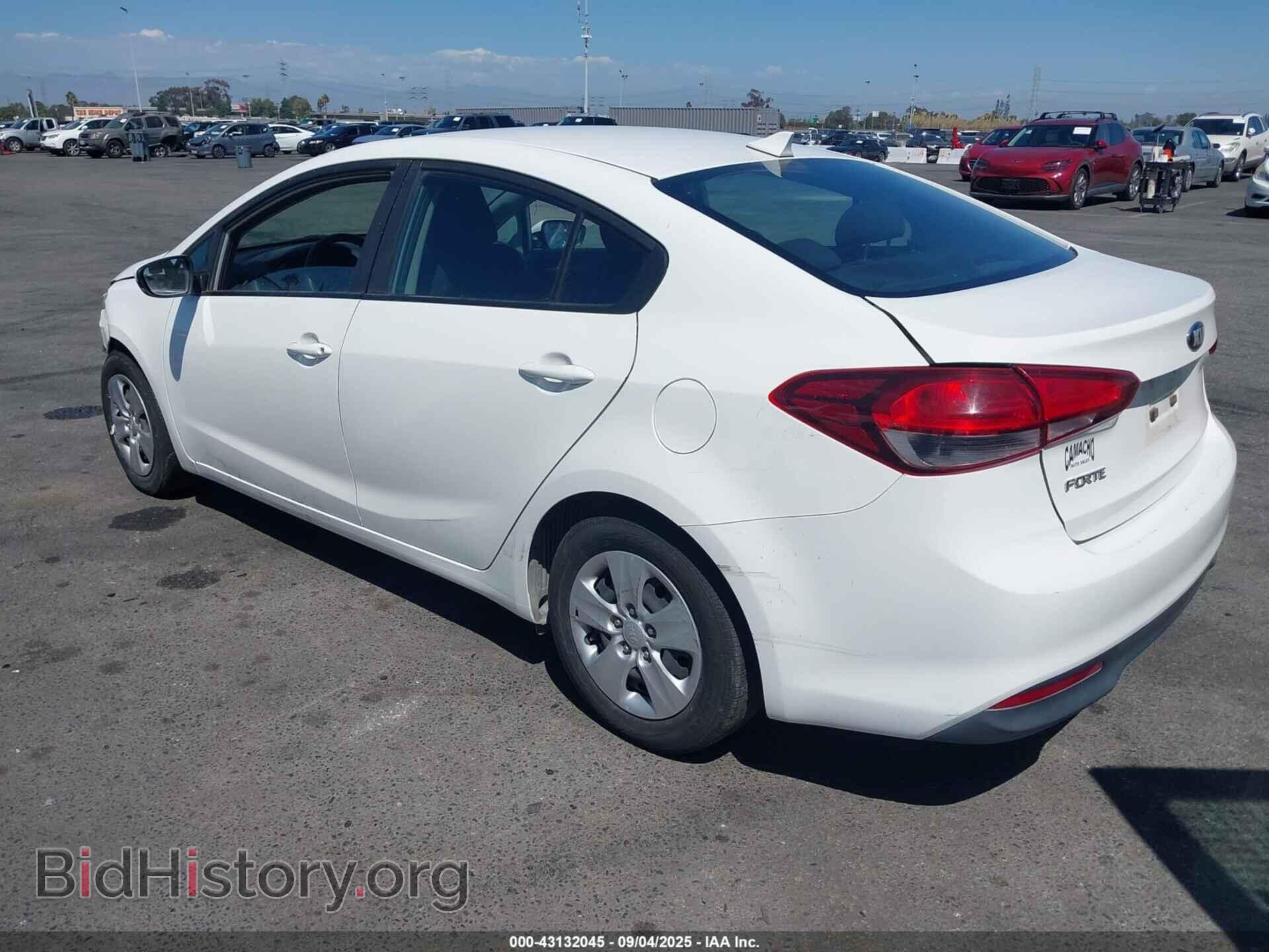 2017 KIA FORTE - VIN: 3KPFK4A79HE077038 - Фото 3