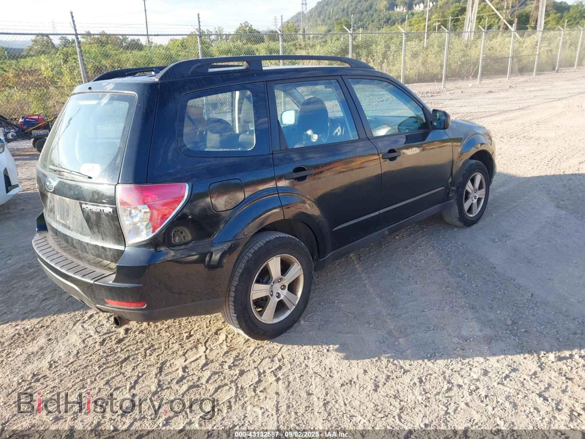 2011 SUBARU FORESTER - VIN: JF2SHBBC8BH740518 - Фото 4