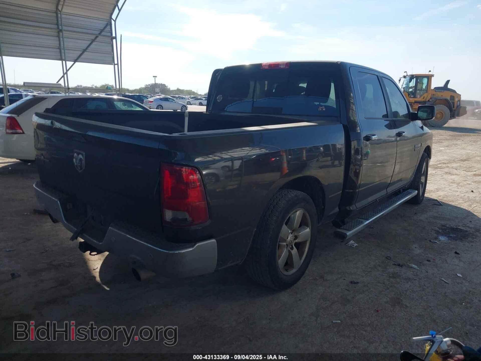 2016 RAM 1500 - VIN: 3C6RR6LT9GG292640 - Фото 4