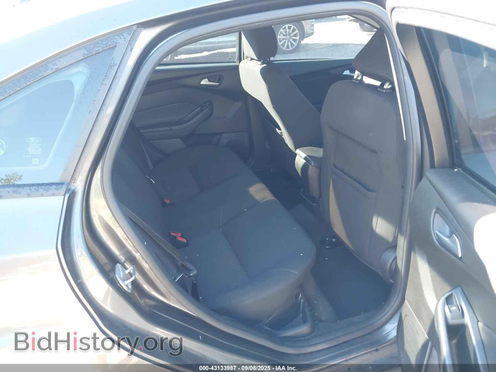 2016 FORD FOCUS - VIN: 1FADP3F24GL240769 - Фото 8