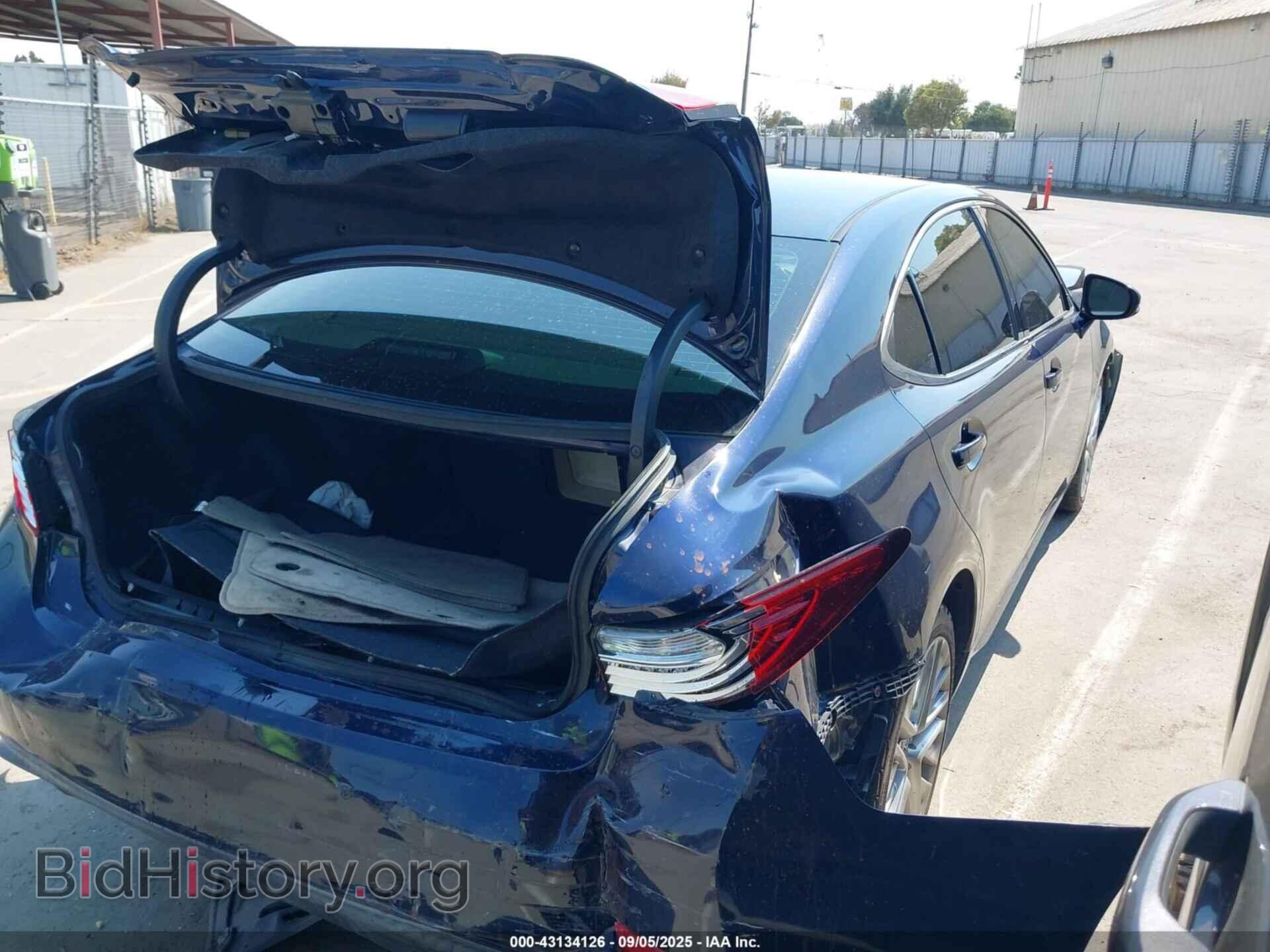 2014 LEXUS ES 350 - VIN: JTHBK1GG4E2090470 - Photo 4