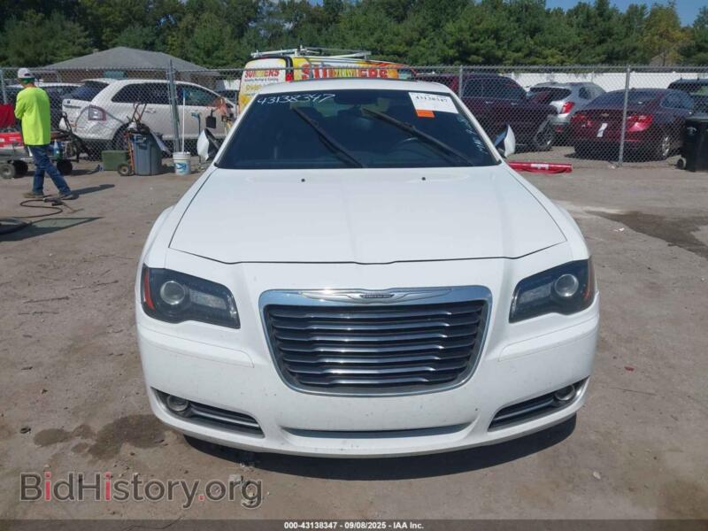 2014 Chrysler 300 (VIN 2C3CCAGTXEH120776) — фото 6 из 11